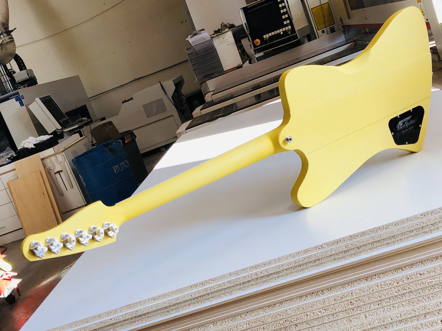 Kauer Guitars Banshee Express - TV Yellow - #301