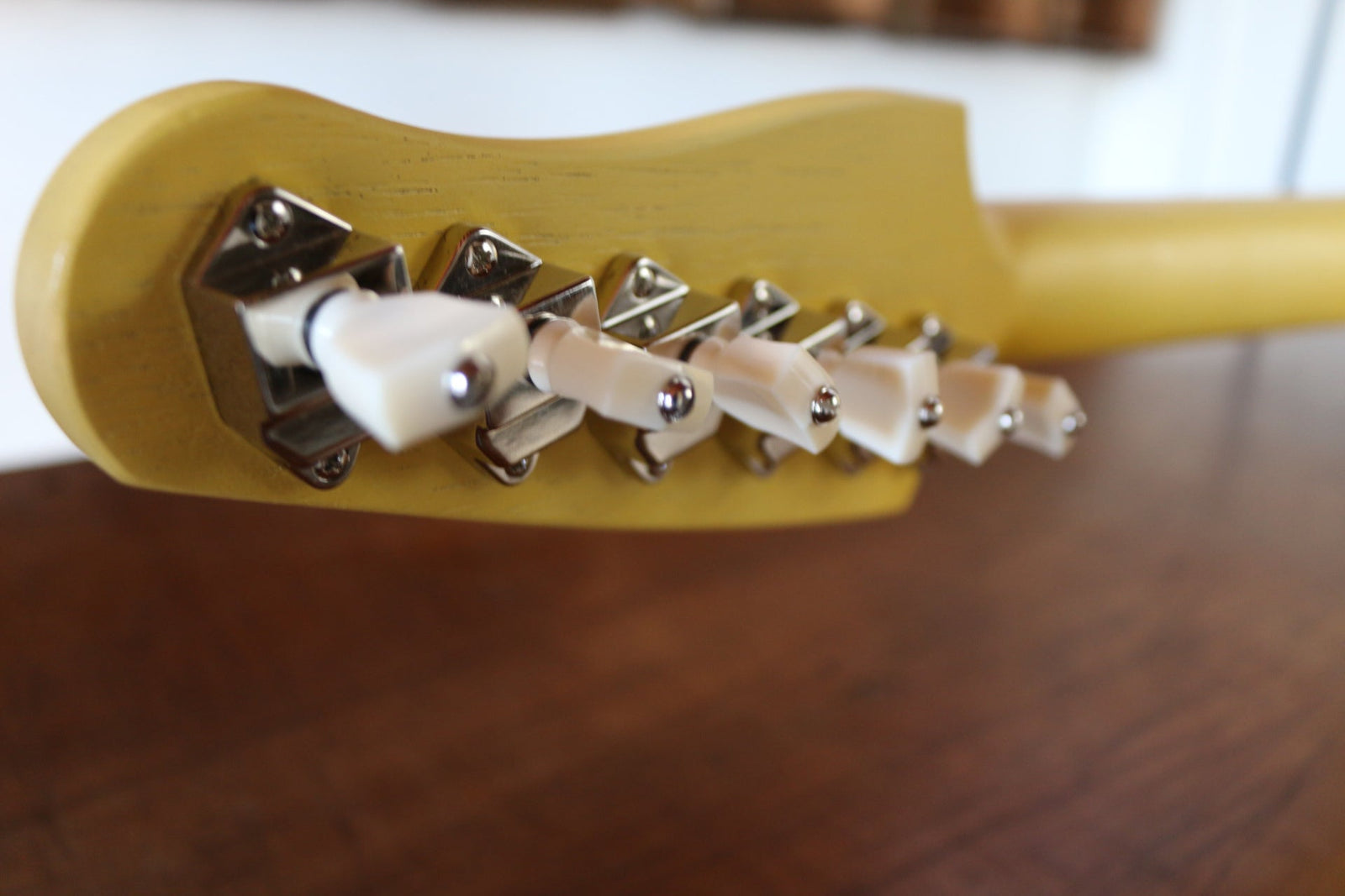 Kauer Guitars Banshee Express - TV Yellow - #301