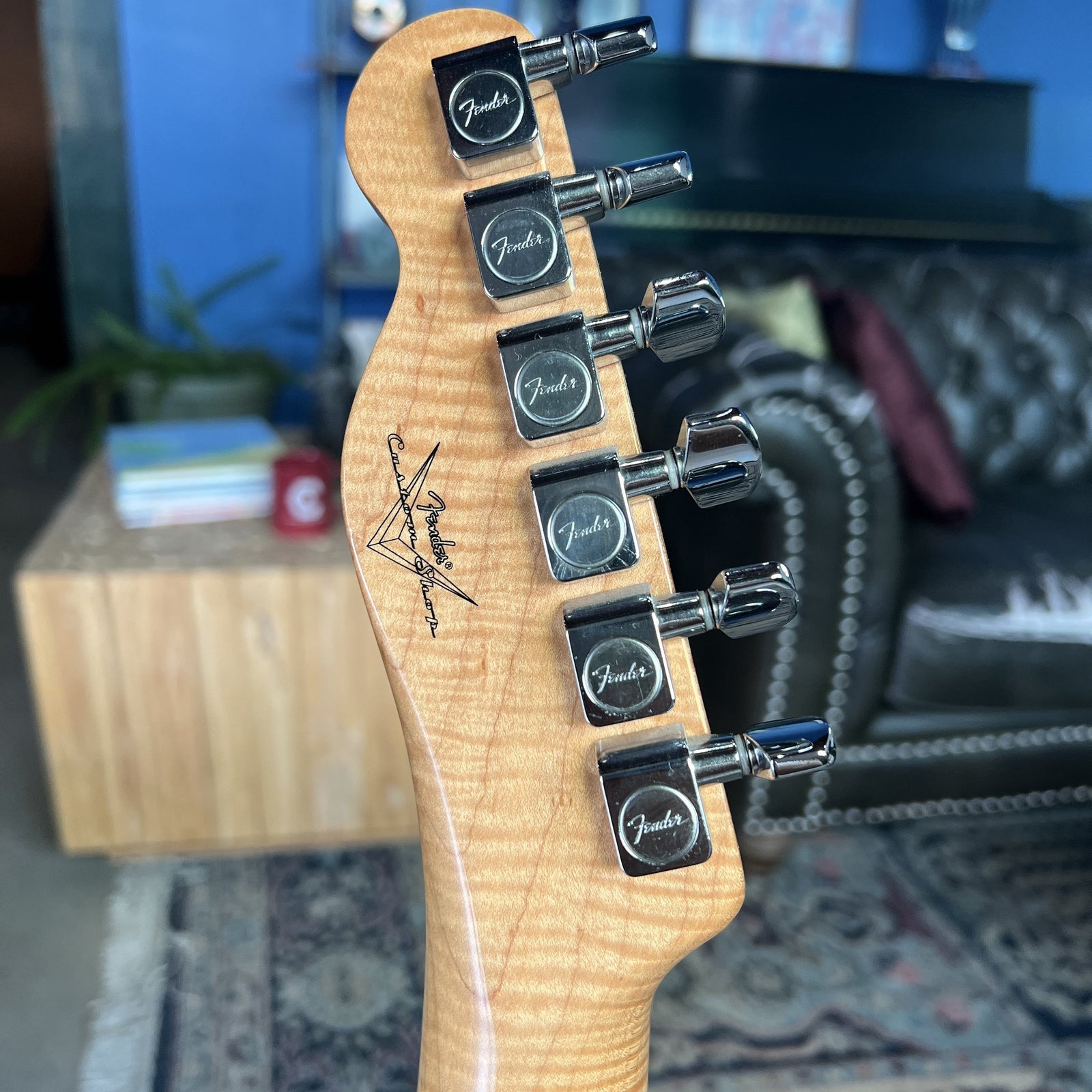 2006 Fender Custom Shop American Custom Telecaster – Natural with Figured Flame Maple Neck (7lbs 3.3oz)