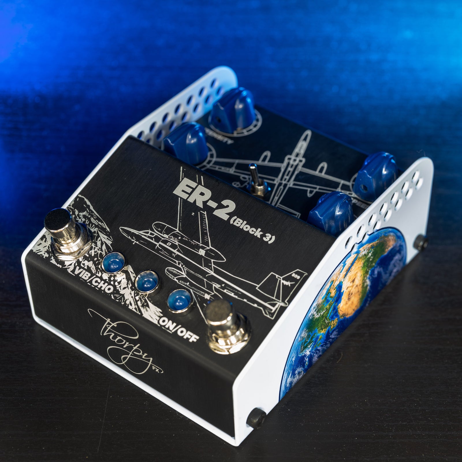 ThorpyFX ER-2 Block 3 Analog Univibe & Chorus Pedal