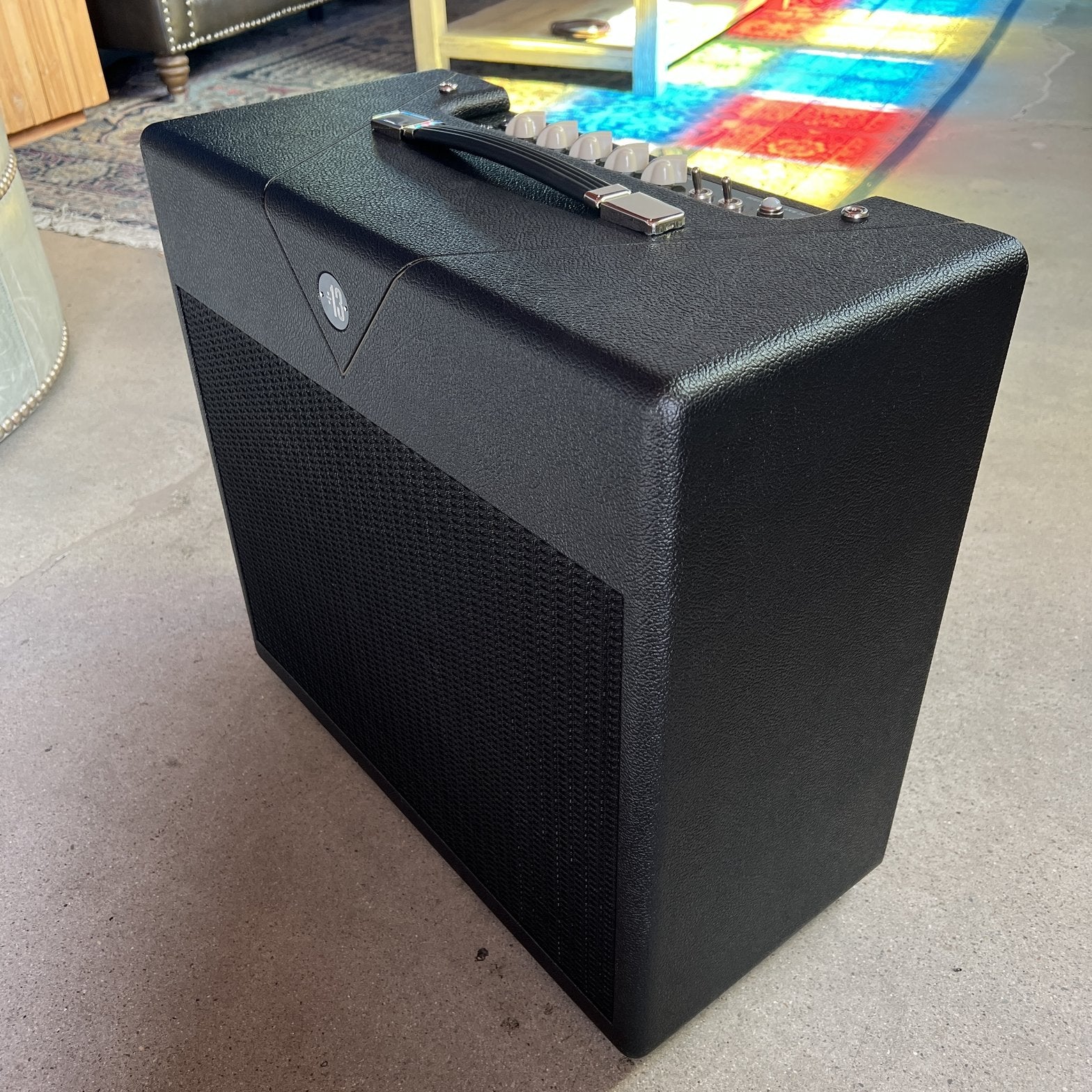 Divided by 13 AMW 39 Combo - Black Bronco Tolex / Black V