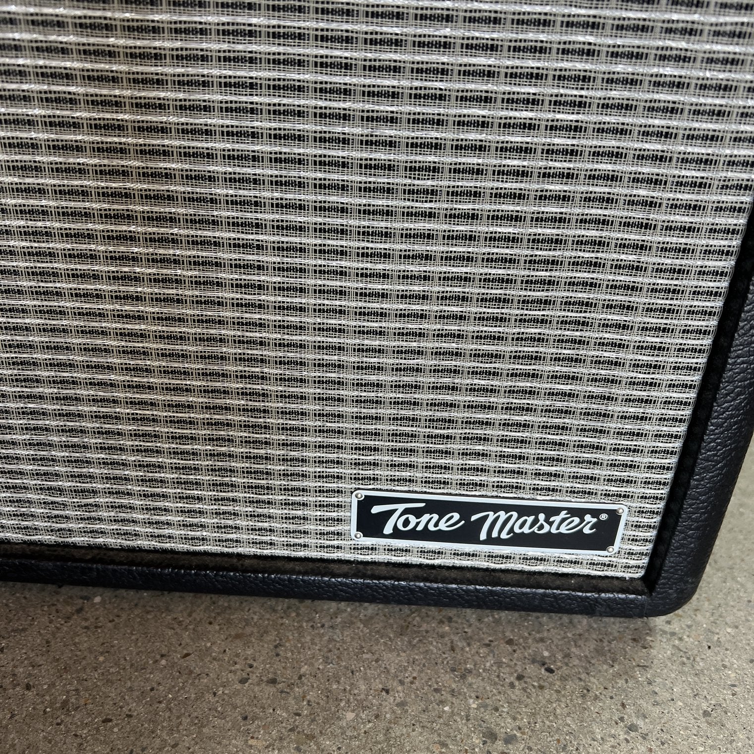 Used Fender Tone Master Deluxe Reverb Amplifier - Black | Cottonwood Music Emporium