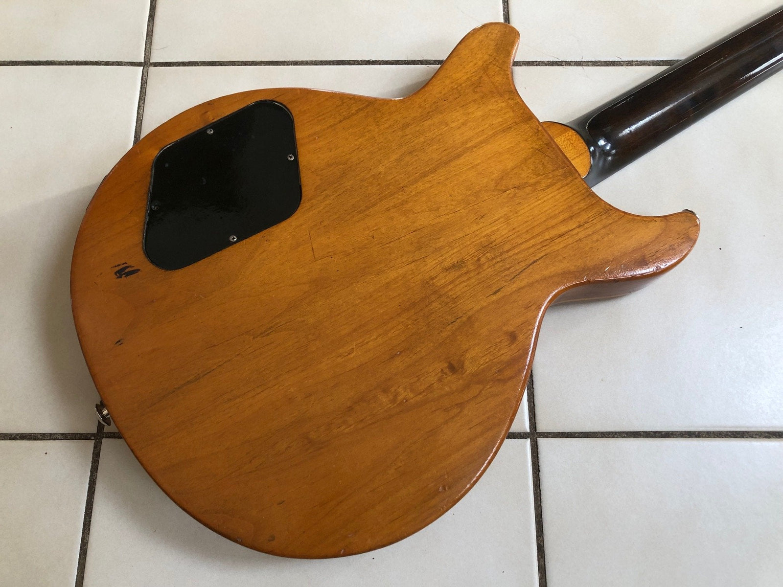 Vintage 1982 Gibson Spirit II Guitar w/ Shaw Pickups