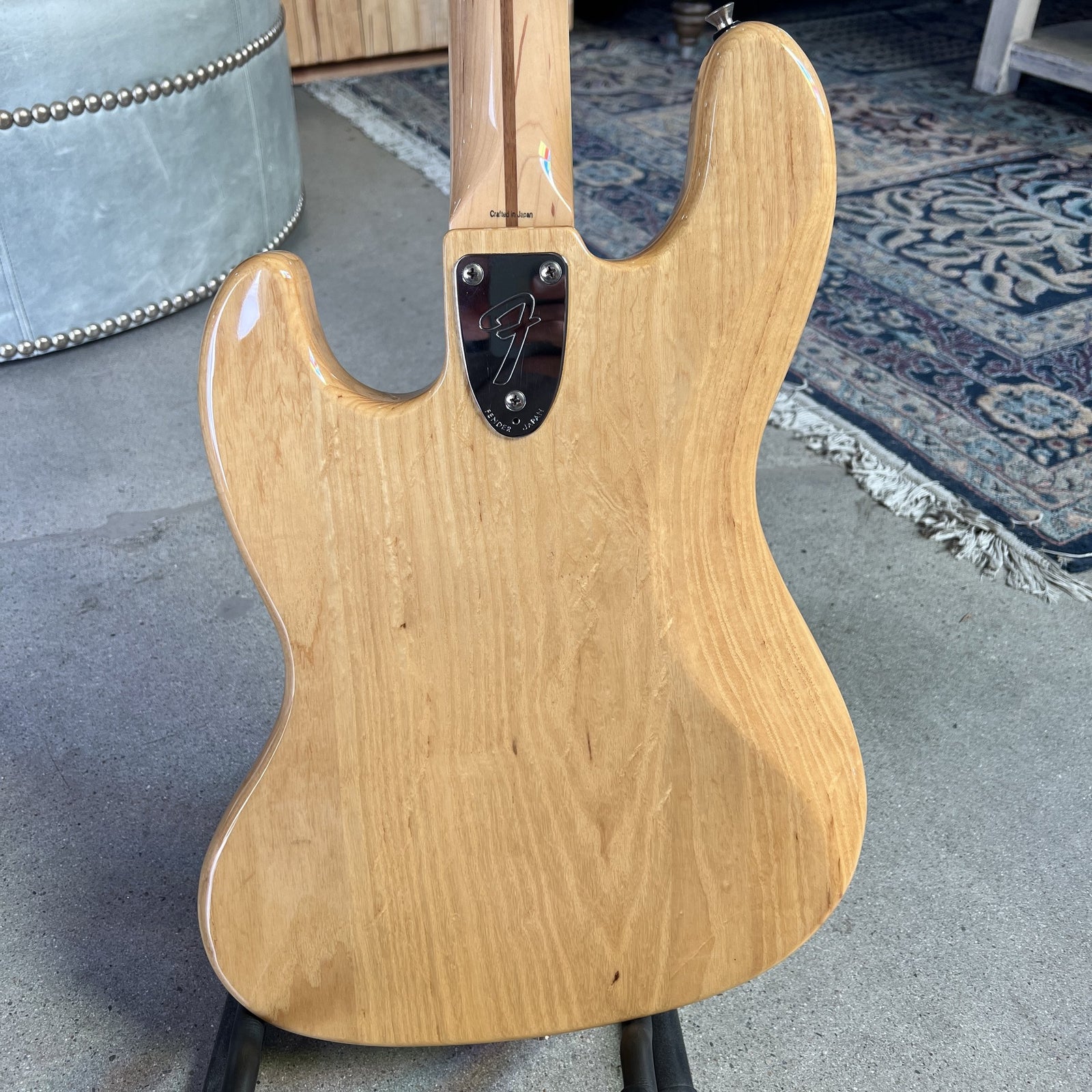 Fender Crafted in Japan (CIJ) 1975 Reissue Jazz Bass (JB75) – Natural Ash with Maple Neck (2004-2005)