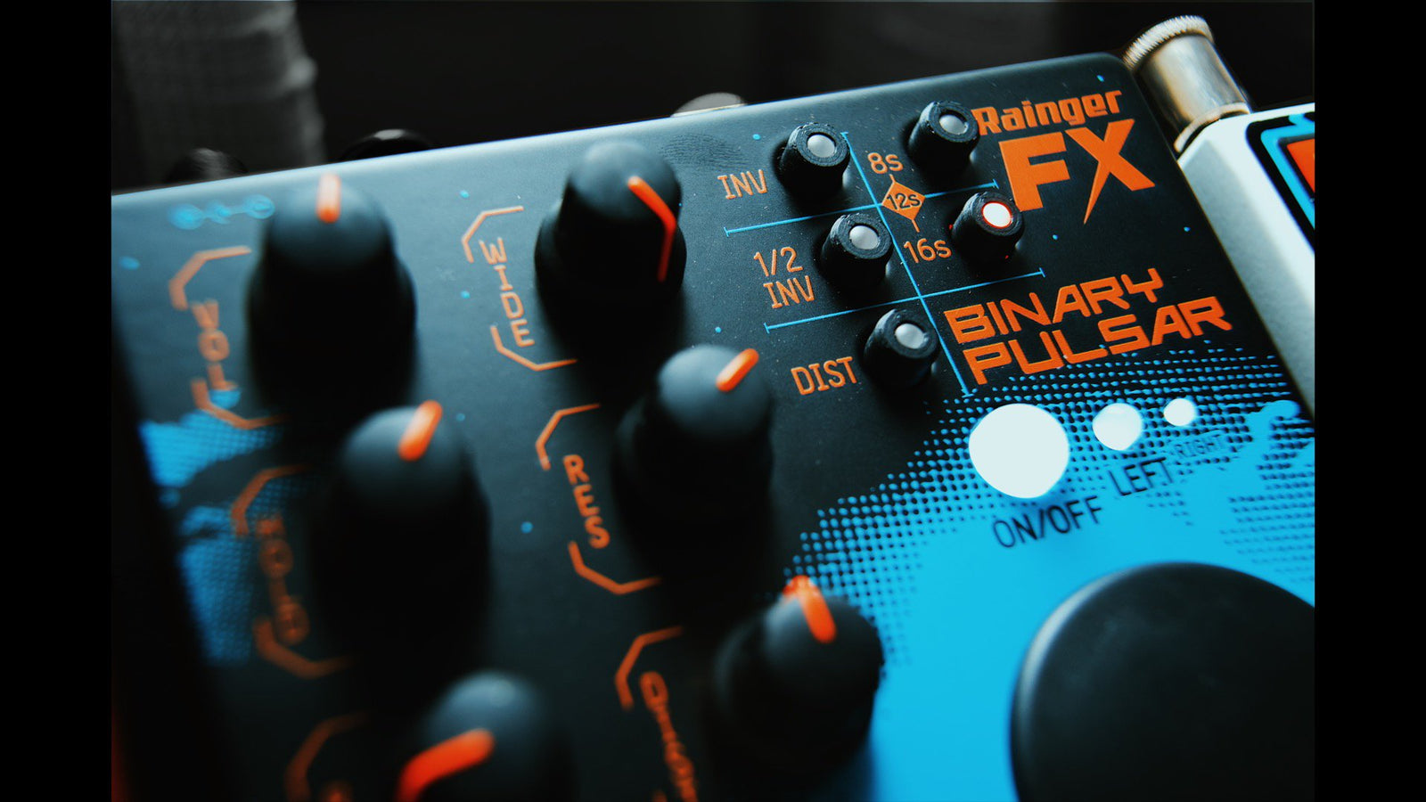 Rainger FX Binary Pulsar Stereo Sidechain, Panner & Tremolo Pedal
