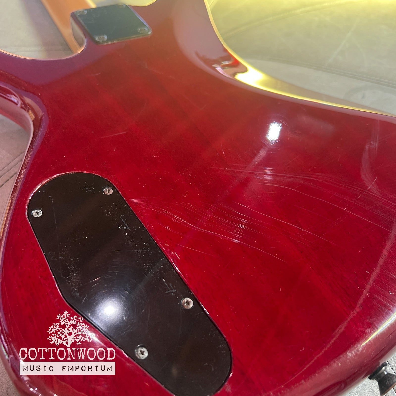 Yamaha MB-65 Motion B "Made in Japan" 1993 – 32" Medium Scale Bass – Cherry Finish