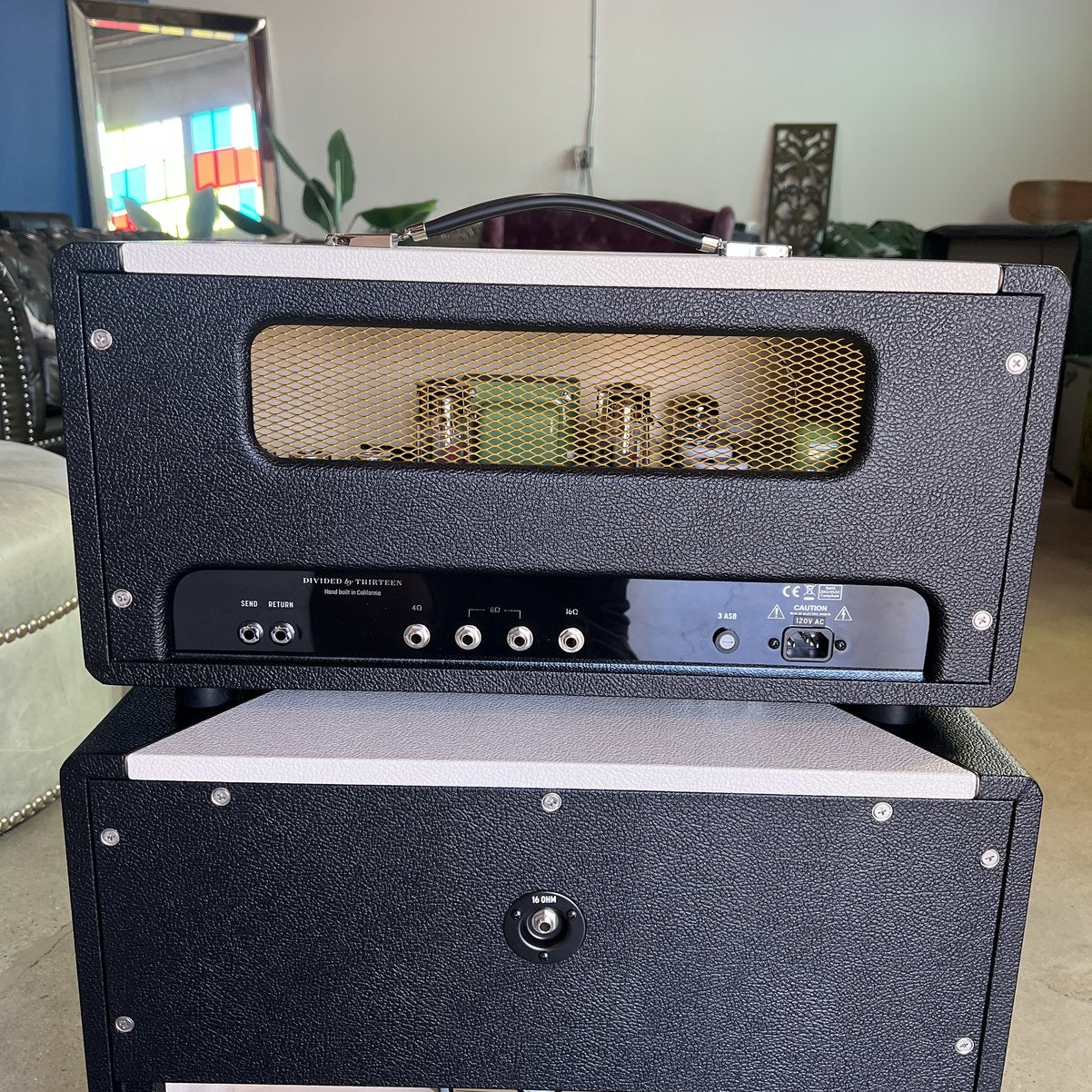 Divided by 13 AMW 39 Head - Black Bronco Tolex / Cream V