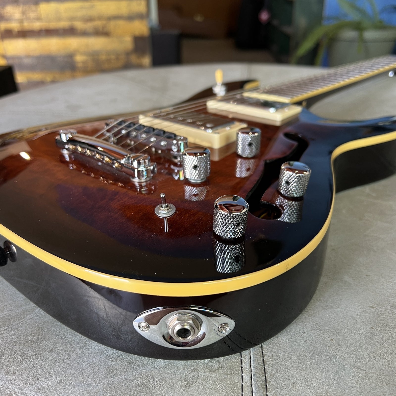 2006 Schecter Diamond Series C-1 E/A Semi-Hollow Hybrid Guitar – Dark Vintage Sunburst