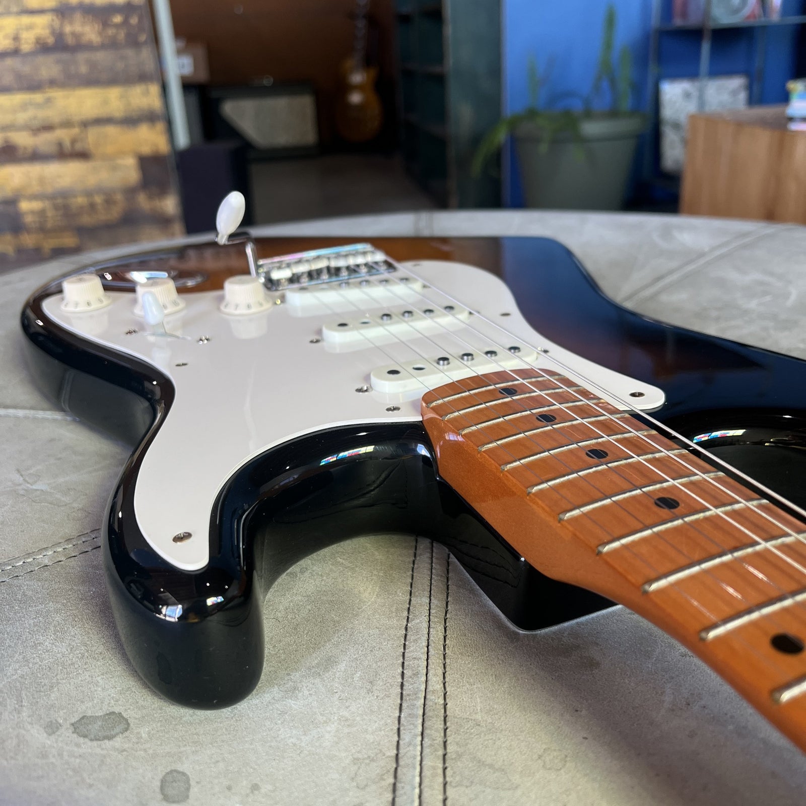 2007 Fender Classic Series '50s Stratocaster - Sunburst