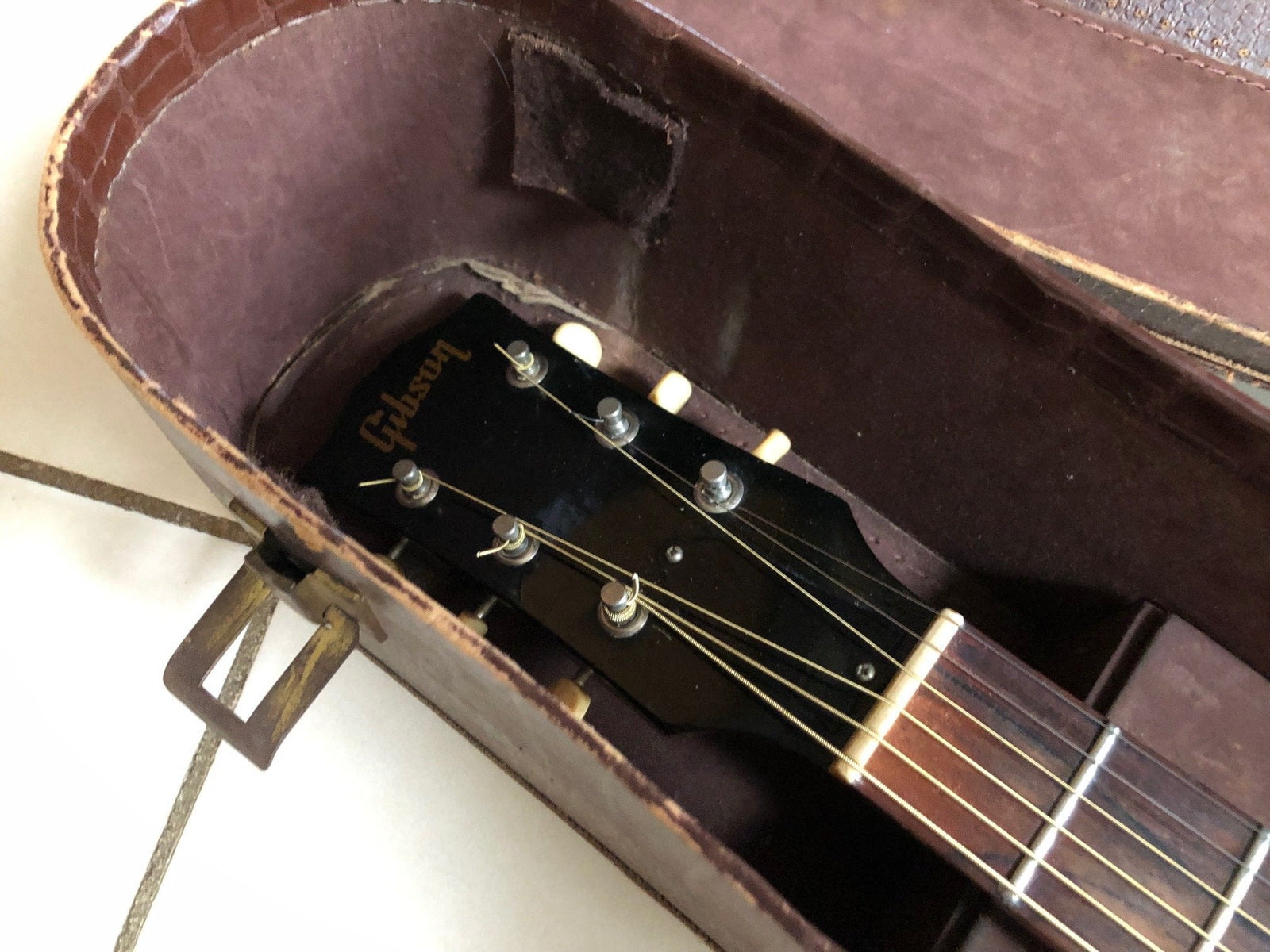Vintage 1967 Gibson B-25 Natural Acoustic Guitar and Case
