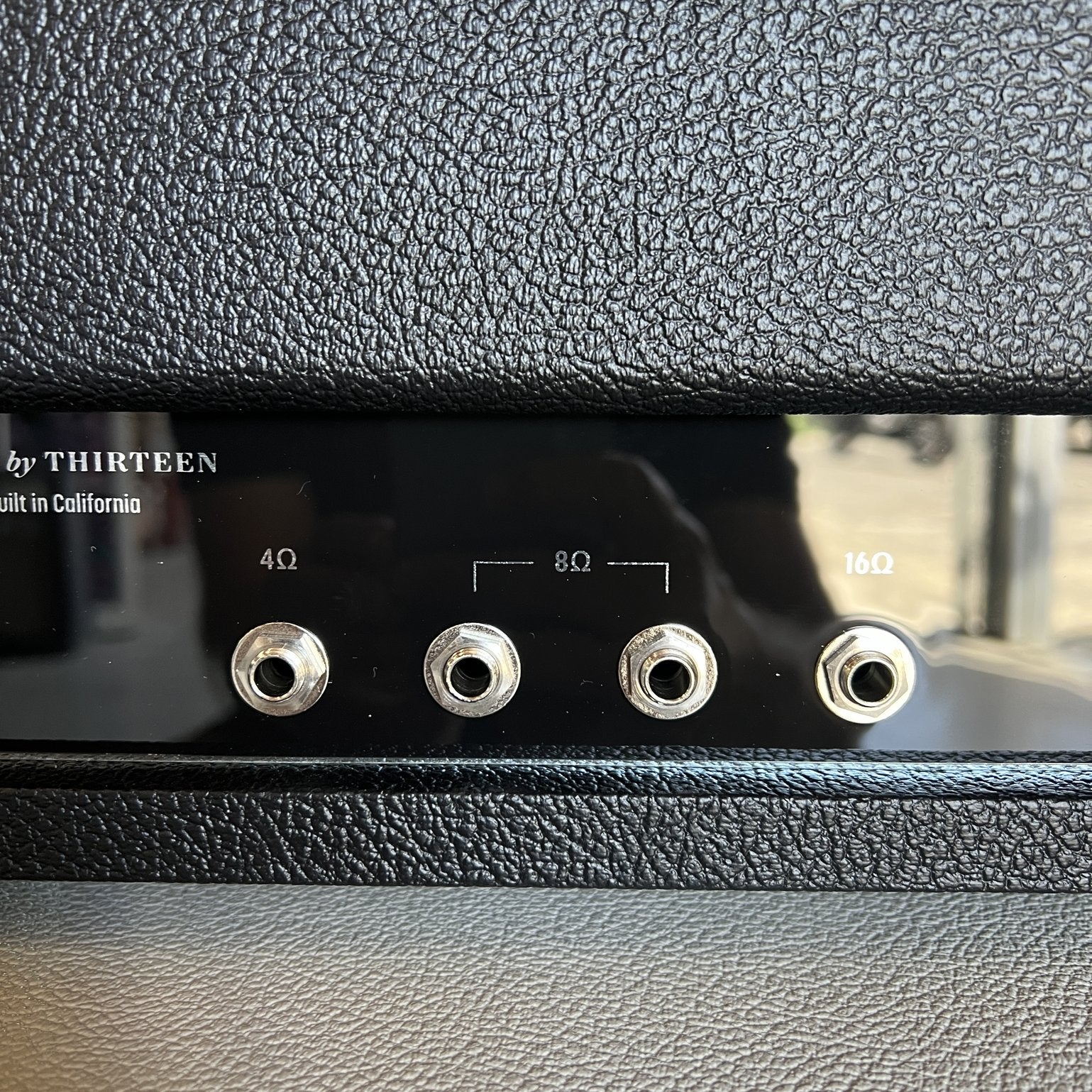 Divided by 13 AMW 39 Head - Black Bronco Tolex / Cream V