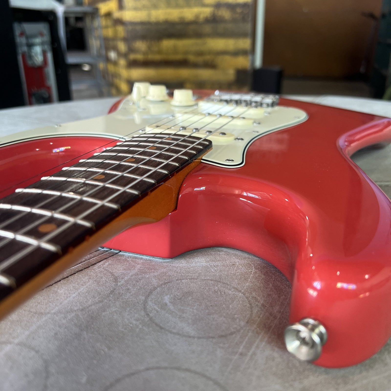 Fender American Vintage II 1961 Stratocaster - Fiesta Red (Used, Excellent)
