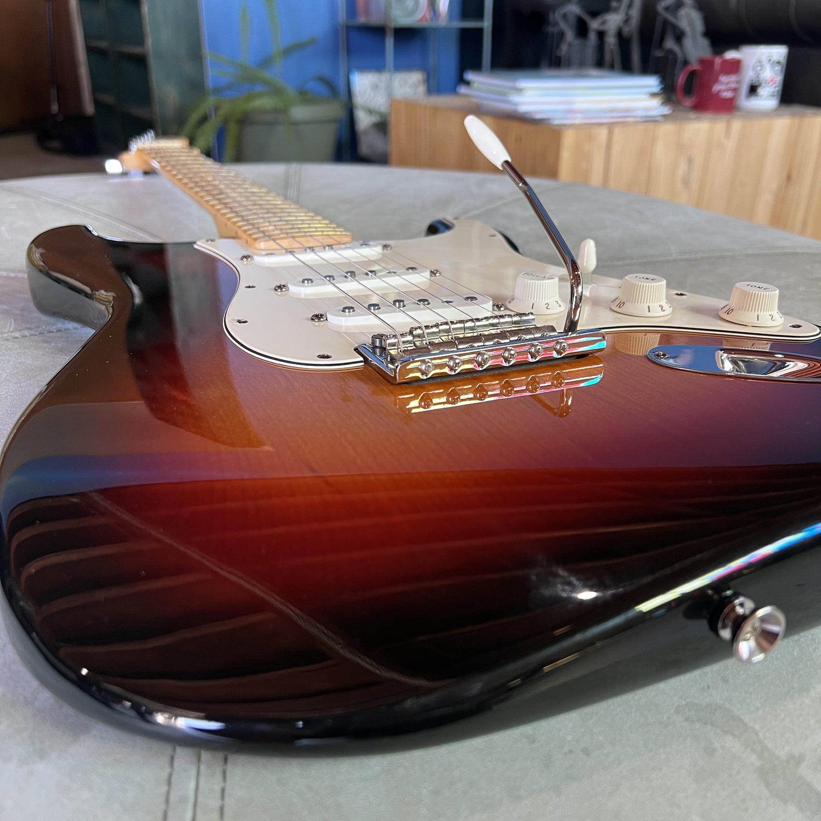 2008 Fender American Standard Stratocaster – 3-Color Sunburst with Maple Fingerboard (Excellent Condition)