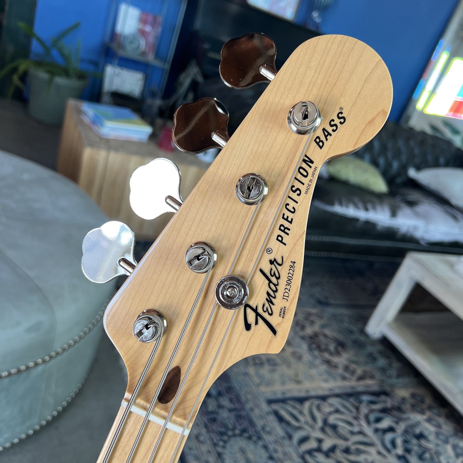 Fender Made in Japan (MIJ) Limited International Color Precision Bass – Morocco Red (2023)