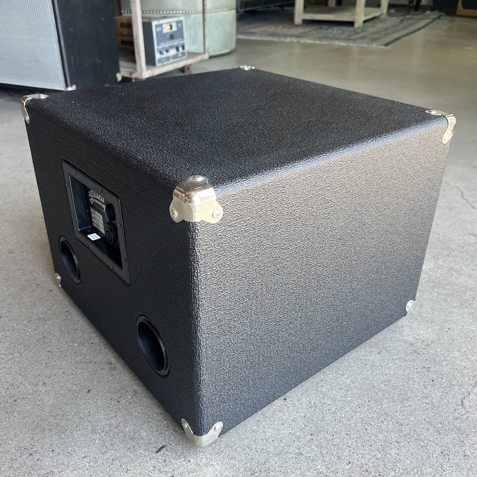 Aguilar DB 112 Bass Cabinet - 1x12" 300-Watt, 8-Ohm (Mint Condition)