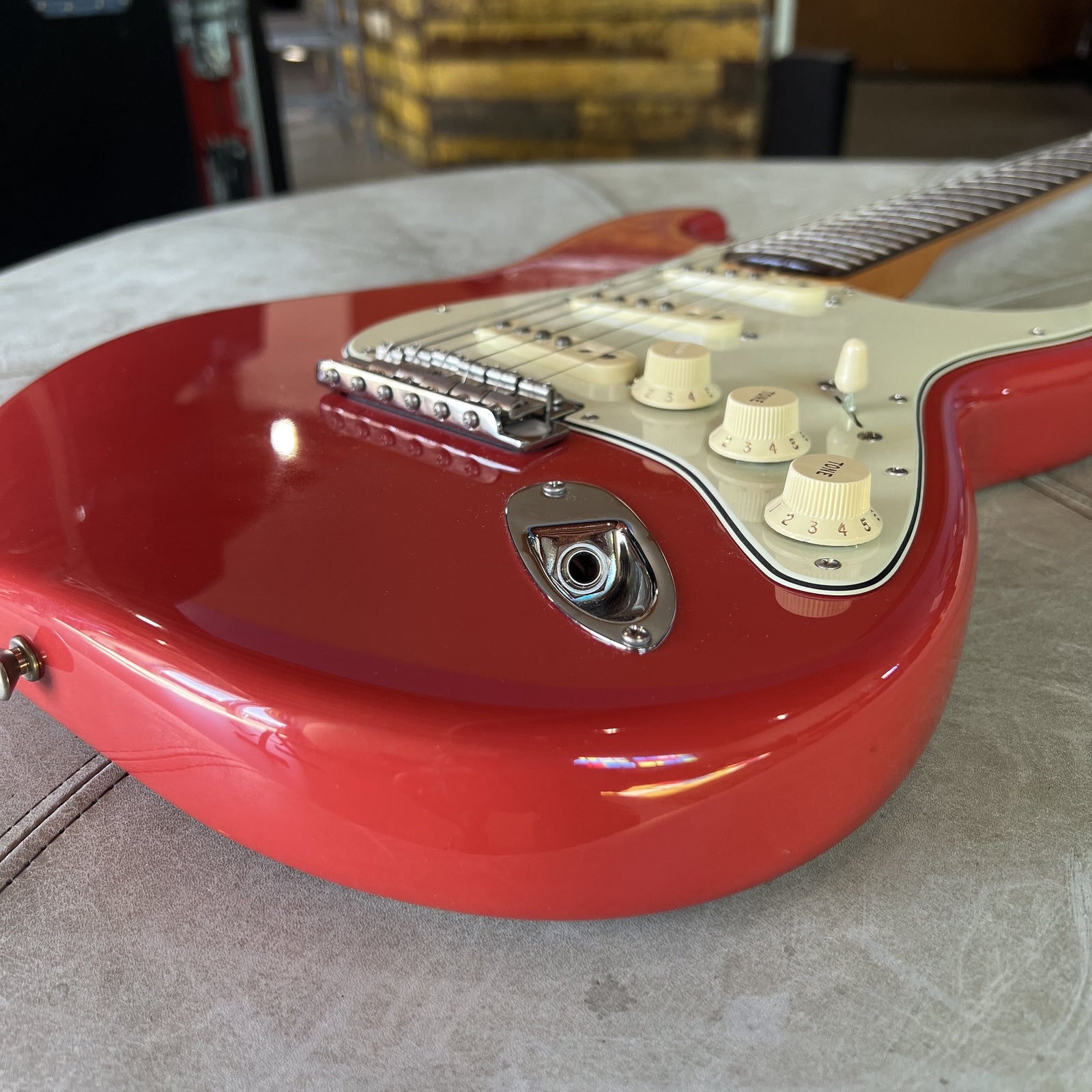 Fender American Vintage II 1961 Stratocaster - Fiesta Red (Used, Excellent)