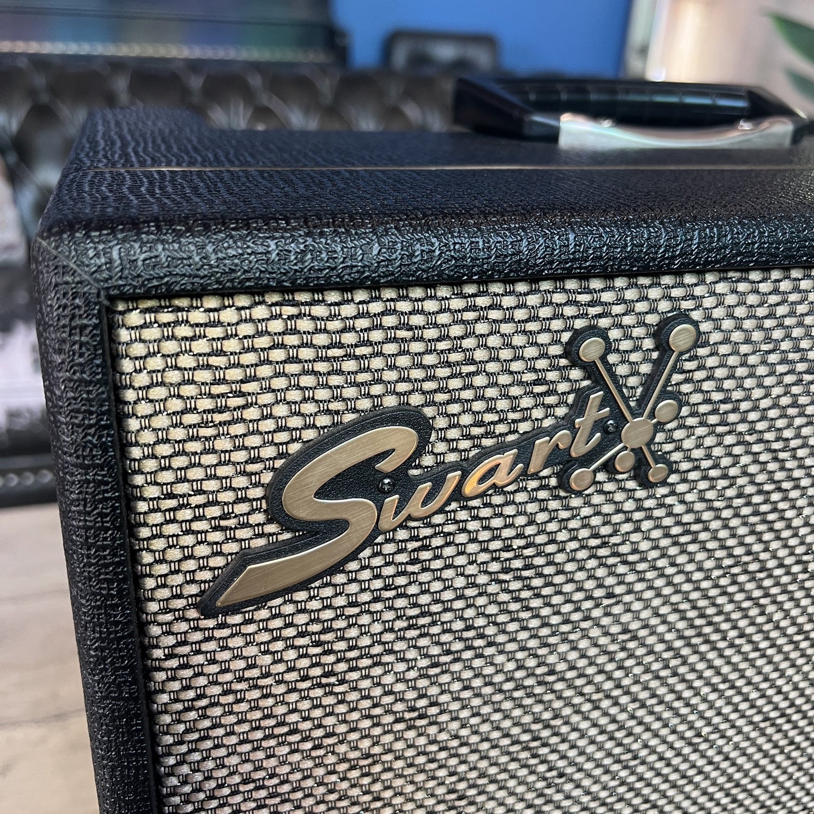 Swart MOD 84 15-Watt Tube Combo Amplifier – Black Tuxedo with Celestion Alnico Ruby