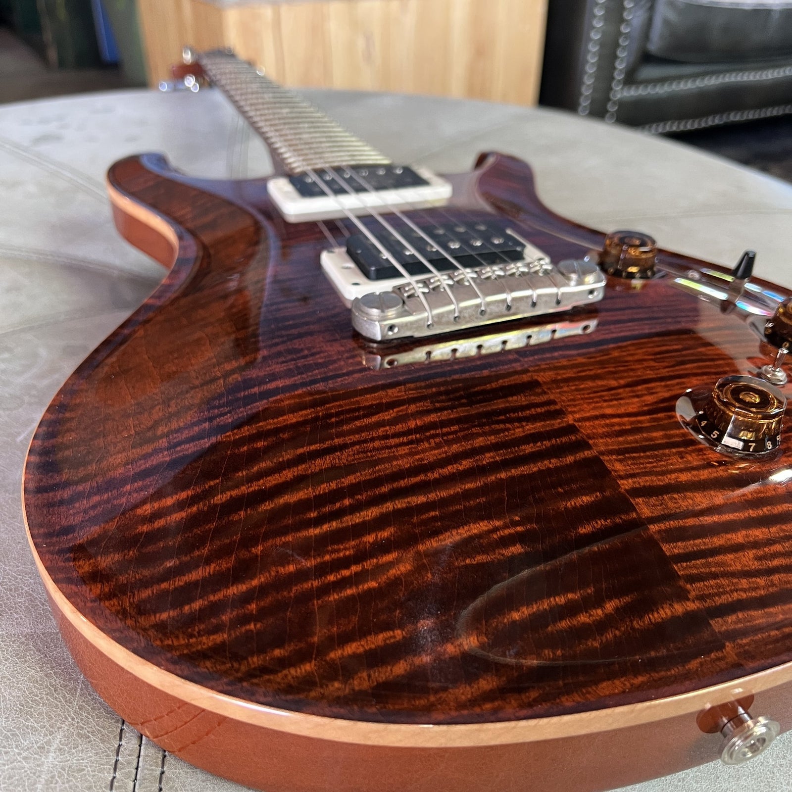 2013 PRS P22 / Custom 22 Piezo Stoptail 10-Top - Orange Tiger