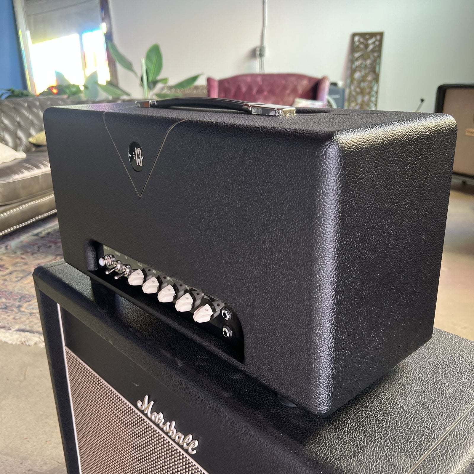 Divided by 13 AMW 39 Head - Black Bronco Tolex / Black V