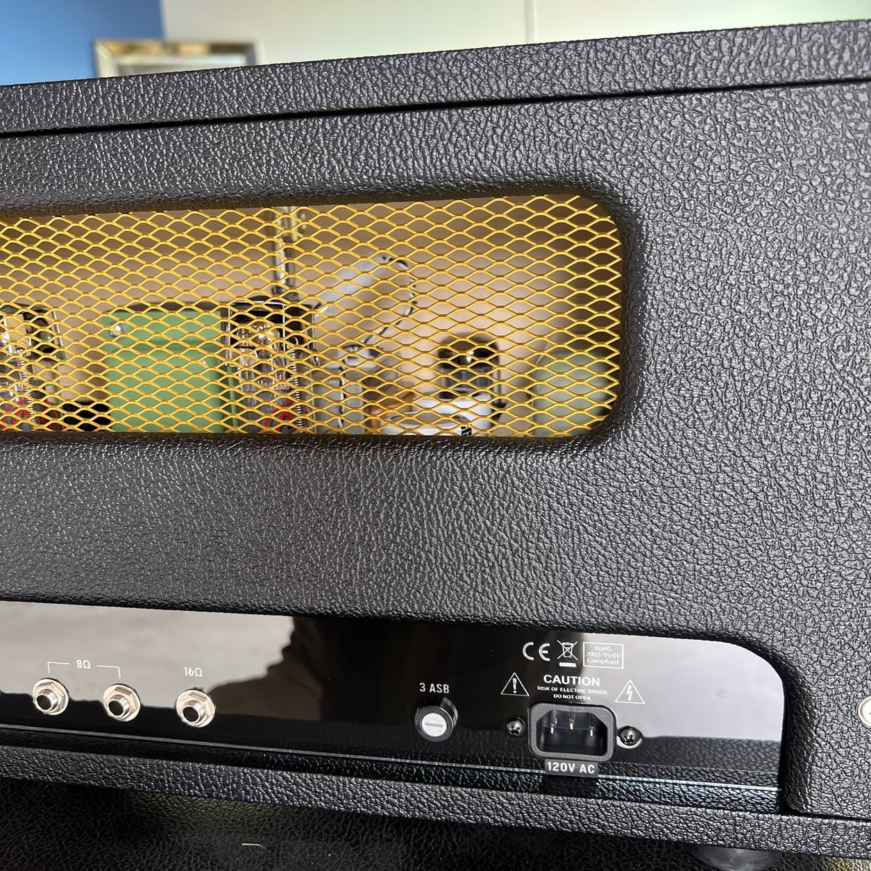 Divided by 13 AMW 39 Head - Black Bronco Tolex / Black V