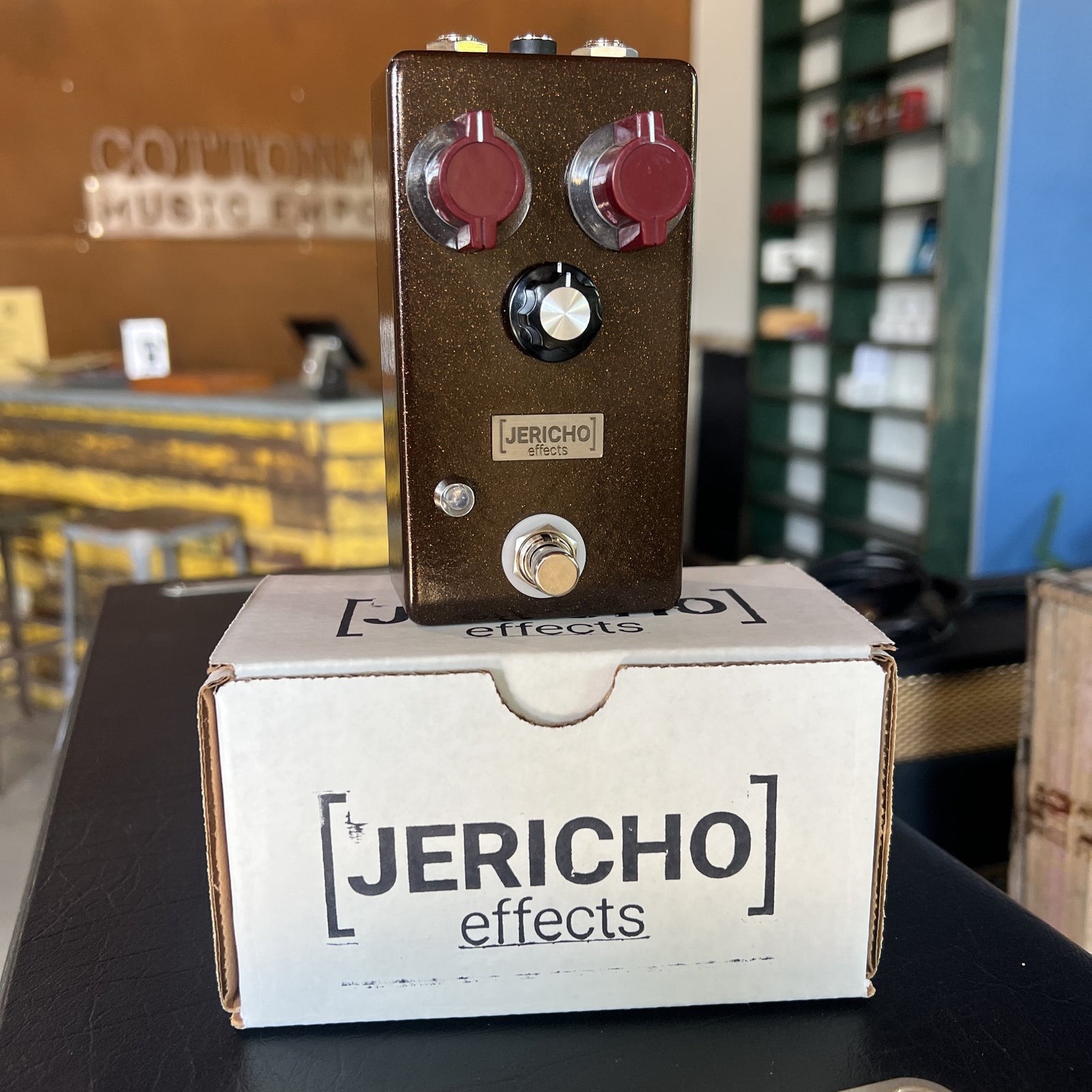 Jericho Effects Hand-Wired Overdrive Pedal | Classic Electra Distortion Style