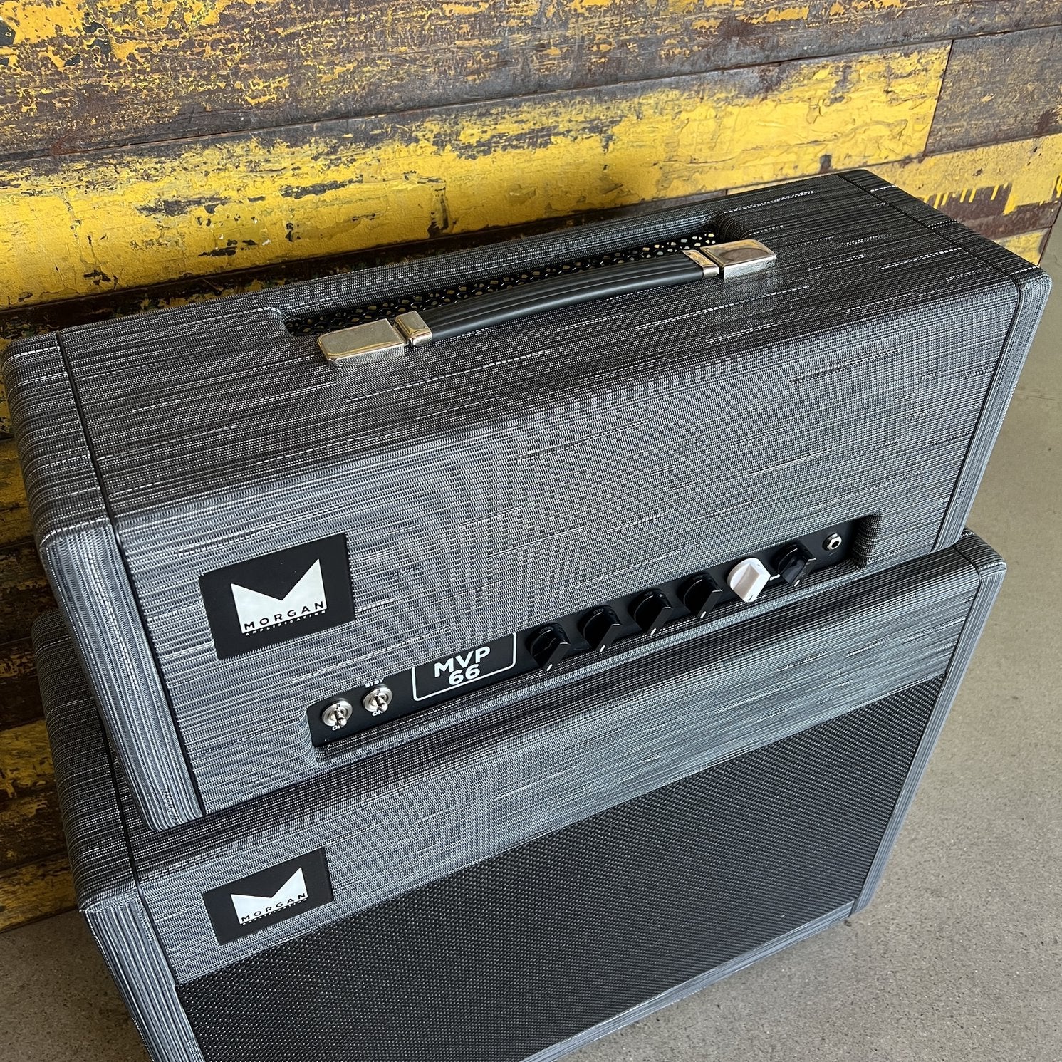 Morgan Amps MVP66 Head & Matching 2x12 Cabinet – Twilight Finish (Excellent Condition)
