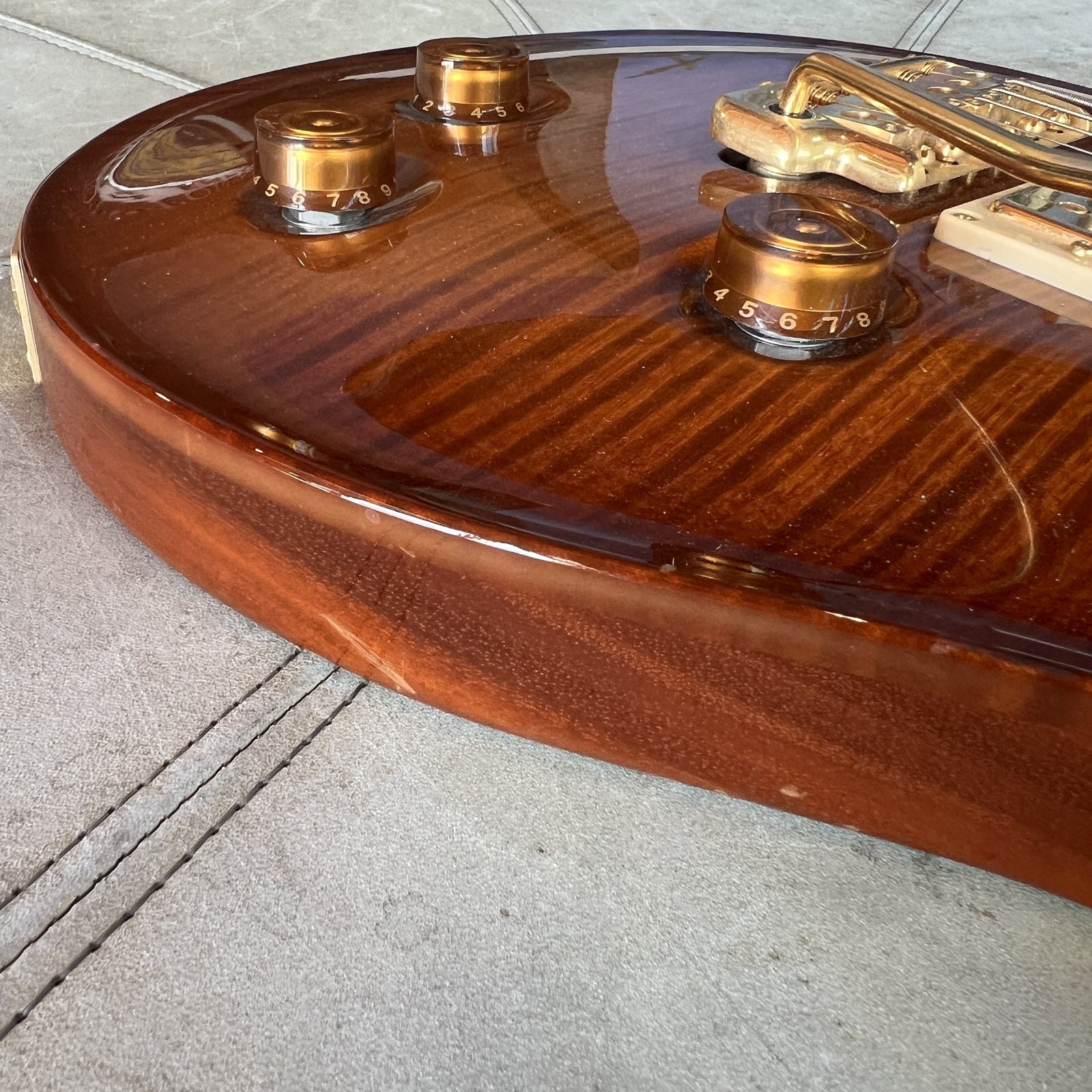 2006 PRS Custom 22 Figured Flame Maple Top - Bird Inlays & Gold Hardware