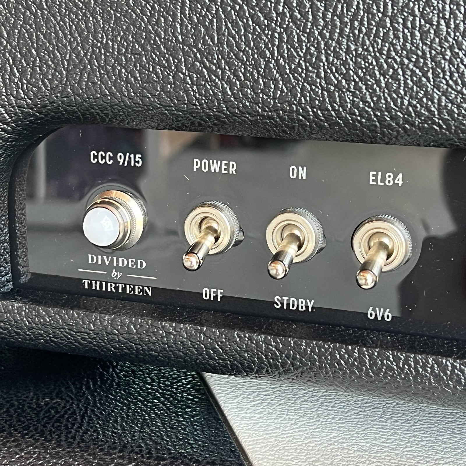 Divided by 13 CCC 9/15 Head - Black Bronco Tolex / Cream V