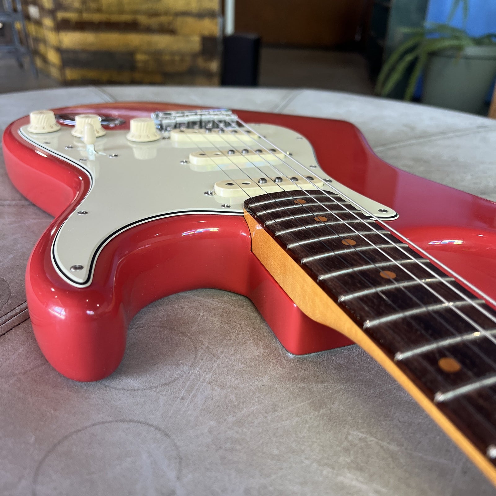 Fender American Vintage II 1961 Stratocaster - Fiesta Red (Used, Excellent)