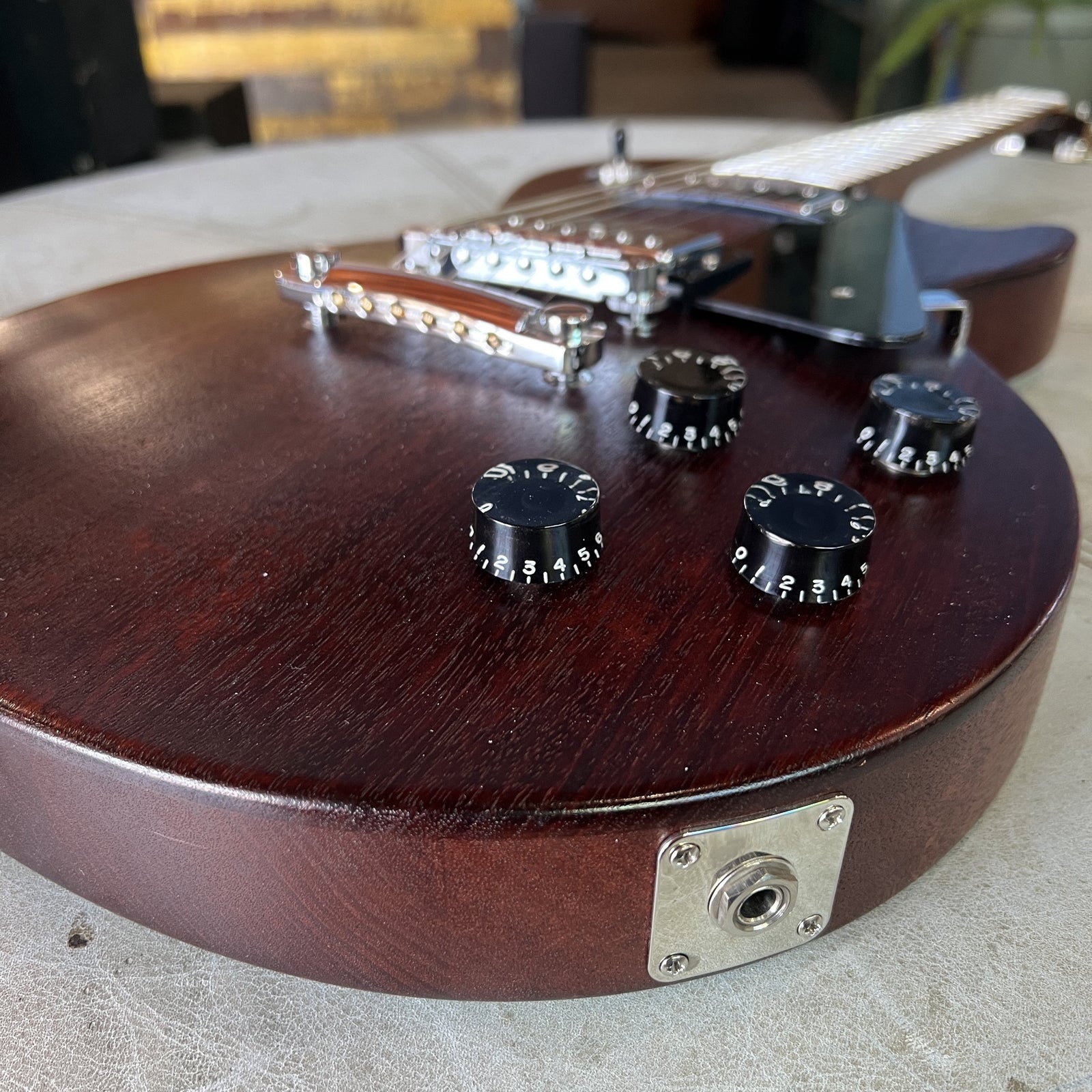 2006 Gibson Les Paul Studio Faded - Worn Brown (Includes Gibson Hardshell Case)