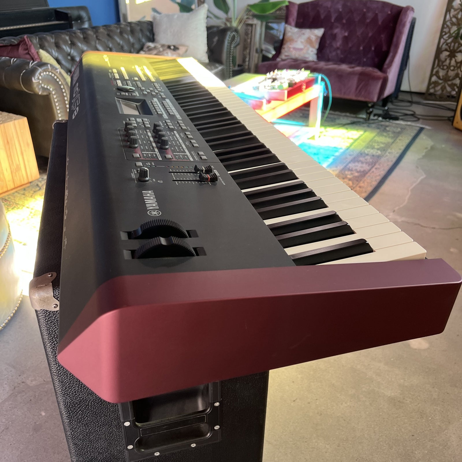Yamaha MOXF8 Music Production Synthesizer / Workstation