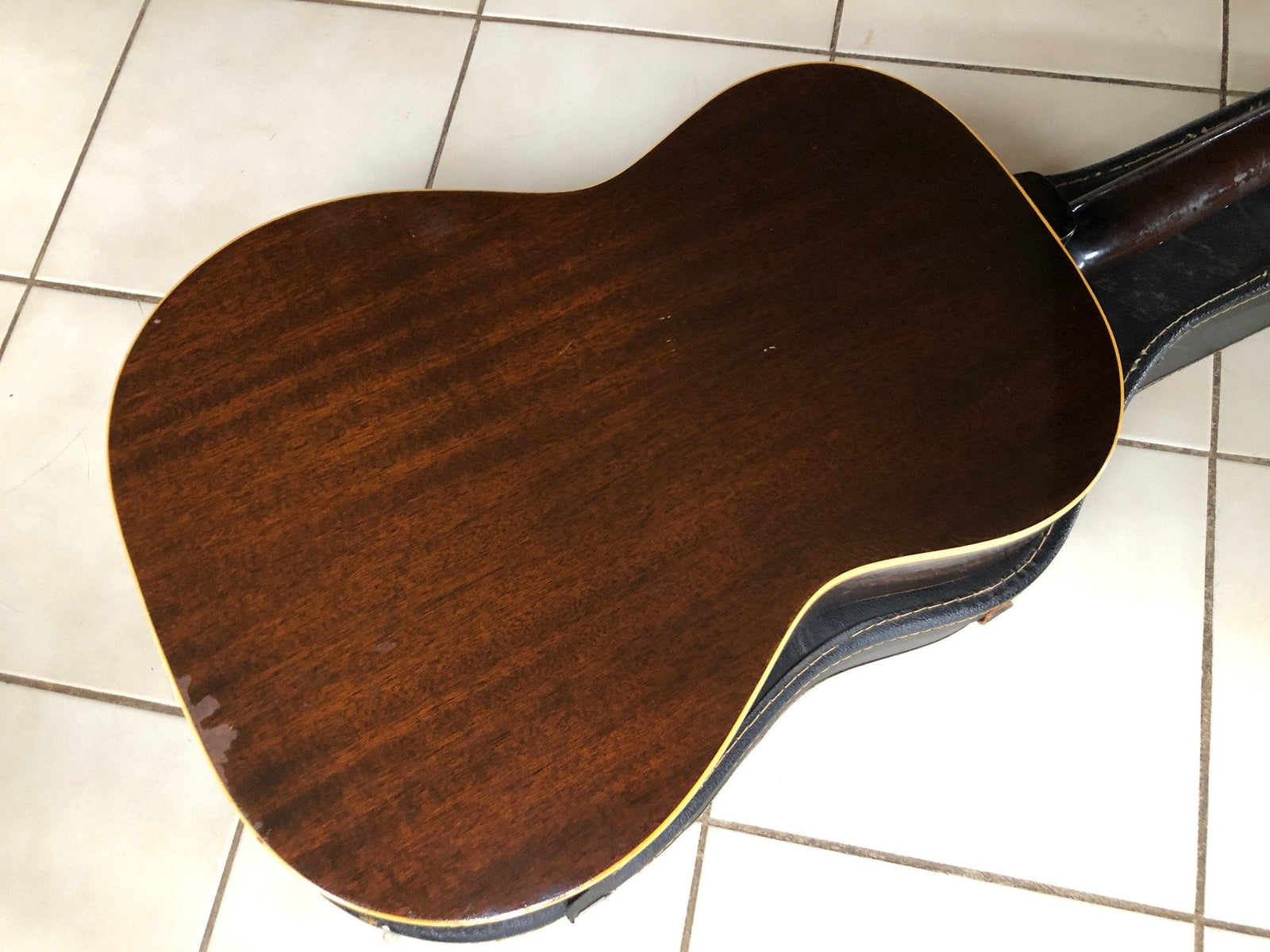 Vintage 1965 Gibson LG-1 Acoustic Guitar