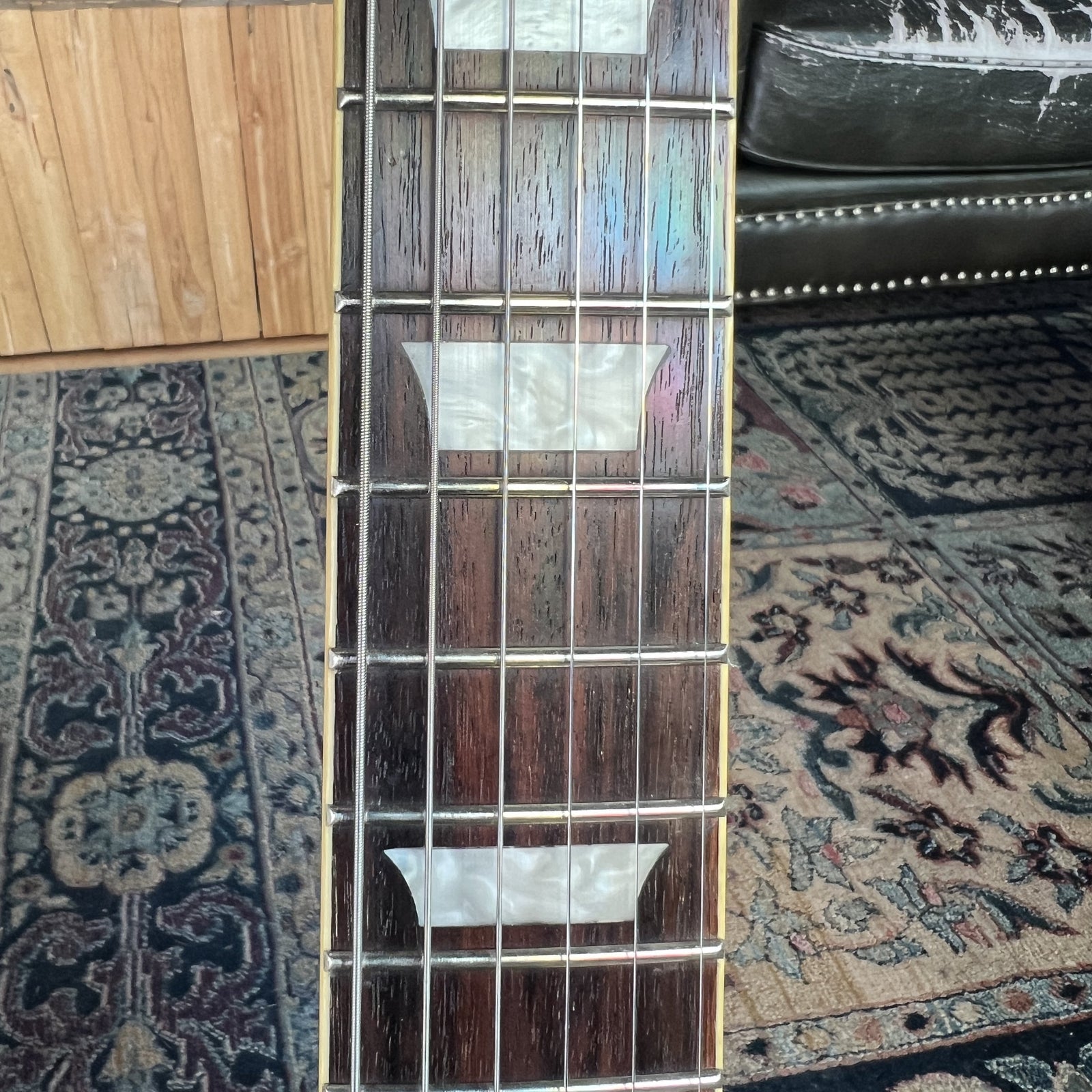 2014 Epiphone Les Paul Traditional Pro in Silverburst | Includes Hardshell Case