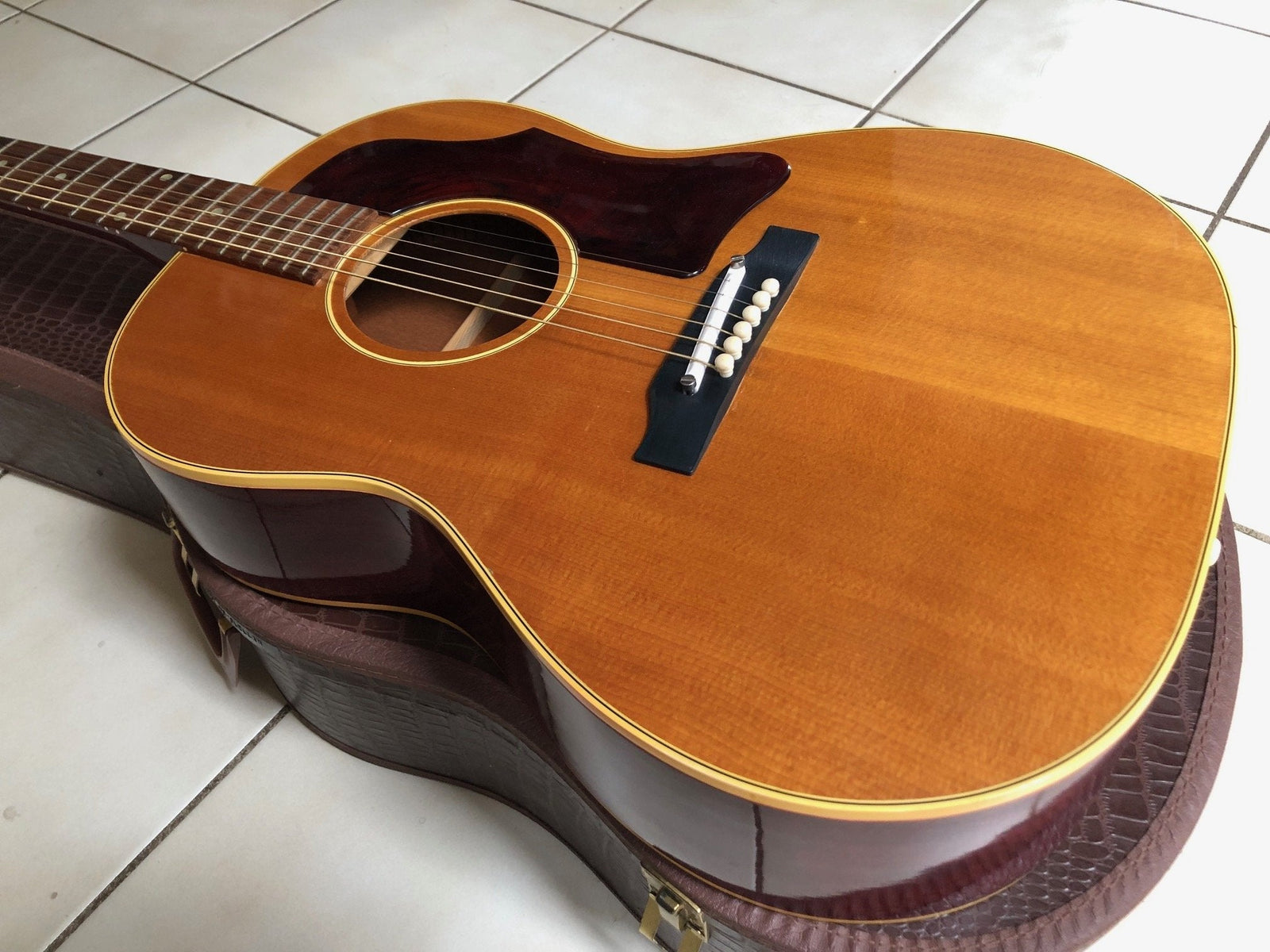 Vintage 1965 Gibson B-25 Acoustic Guitar and Case - Near Mint