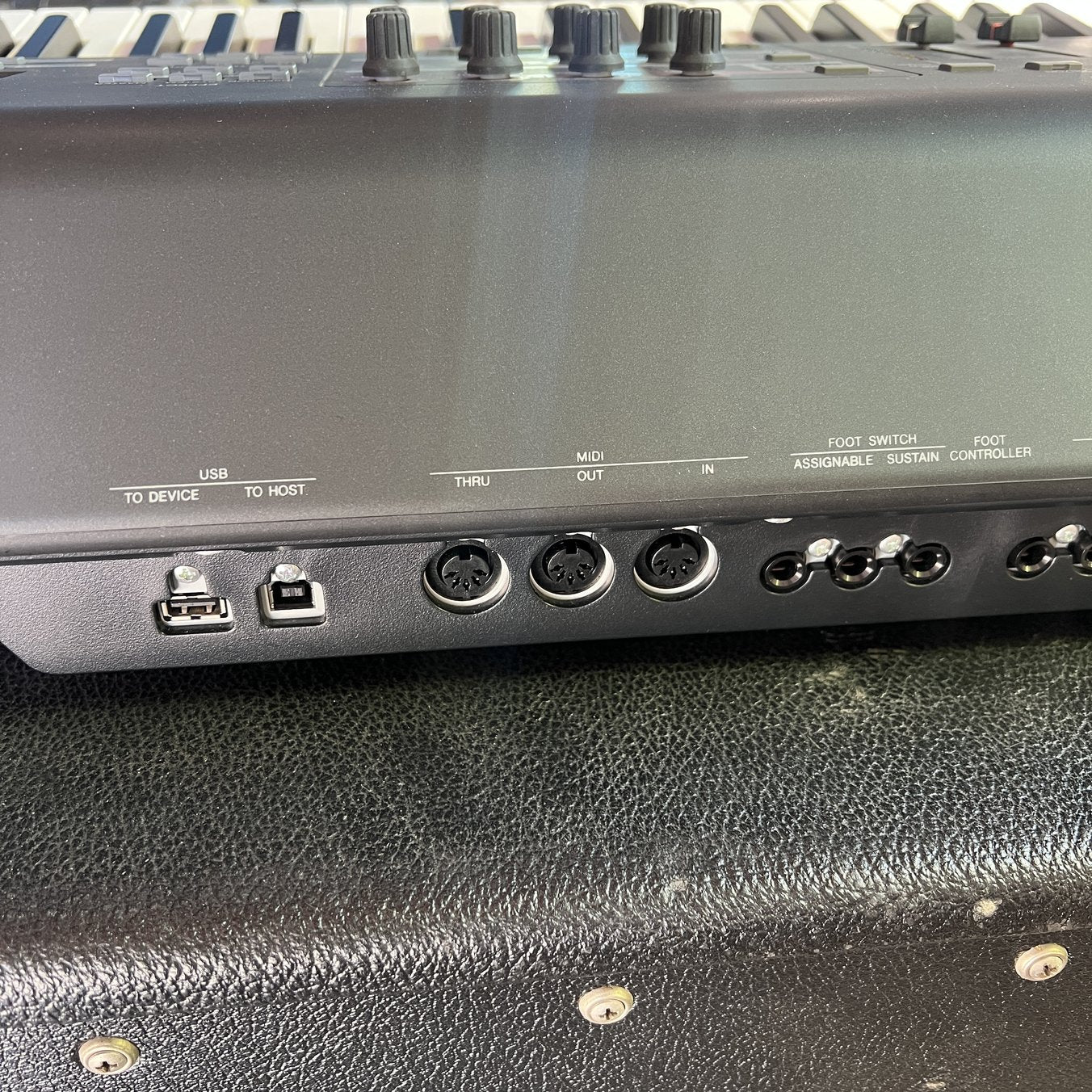 Yamaha MOXF8 Music Production Synthesizer / Workstation