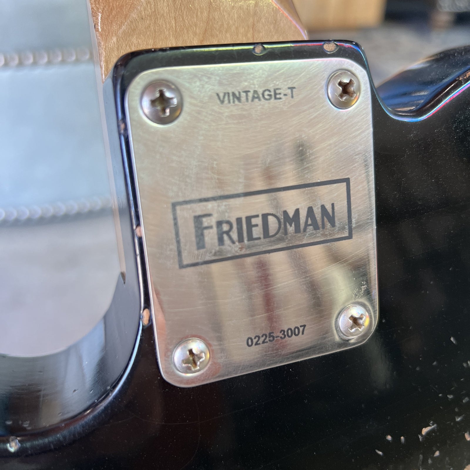 Friedman Vintage T – P90 Edition (Billy Rowe Build) – Serial #0225-3007 – Excellent Condition w/ COA
