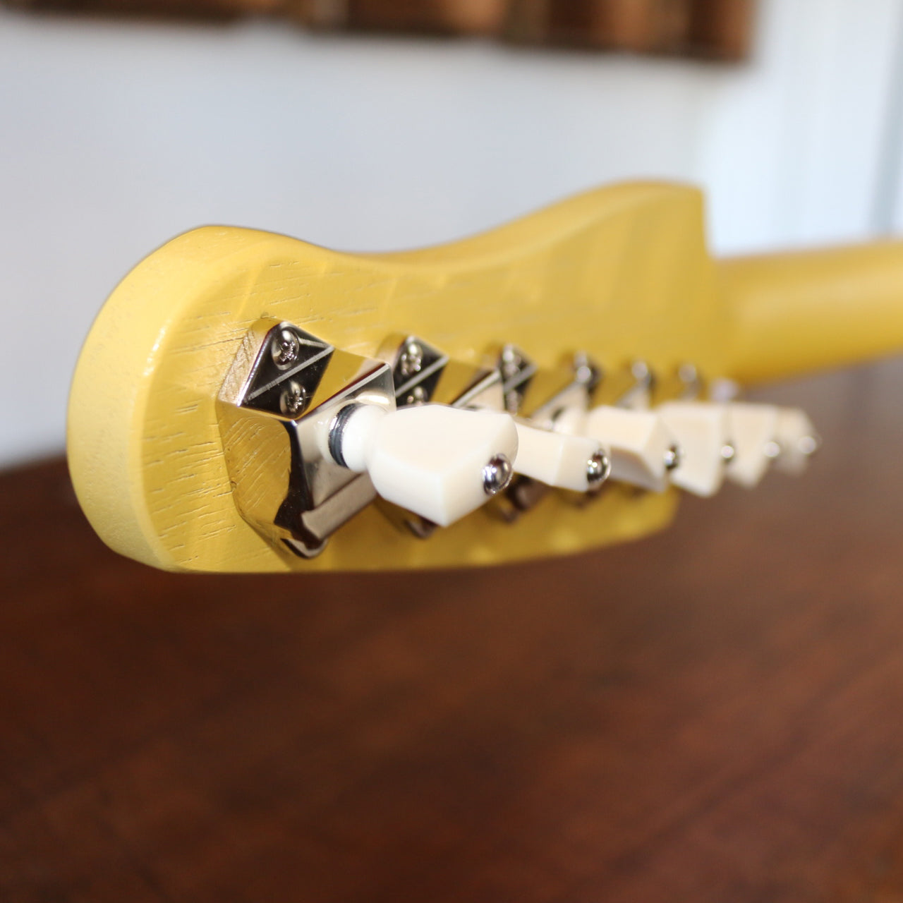 Kauer Guitars Banshee Express - TV Yellow - #301