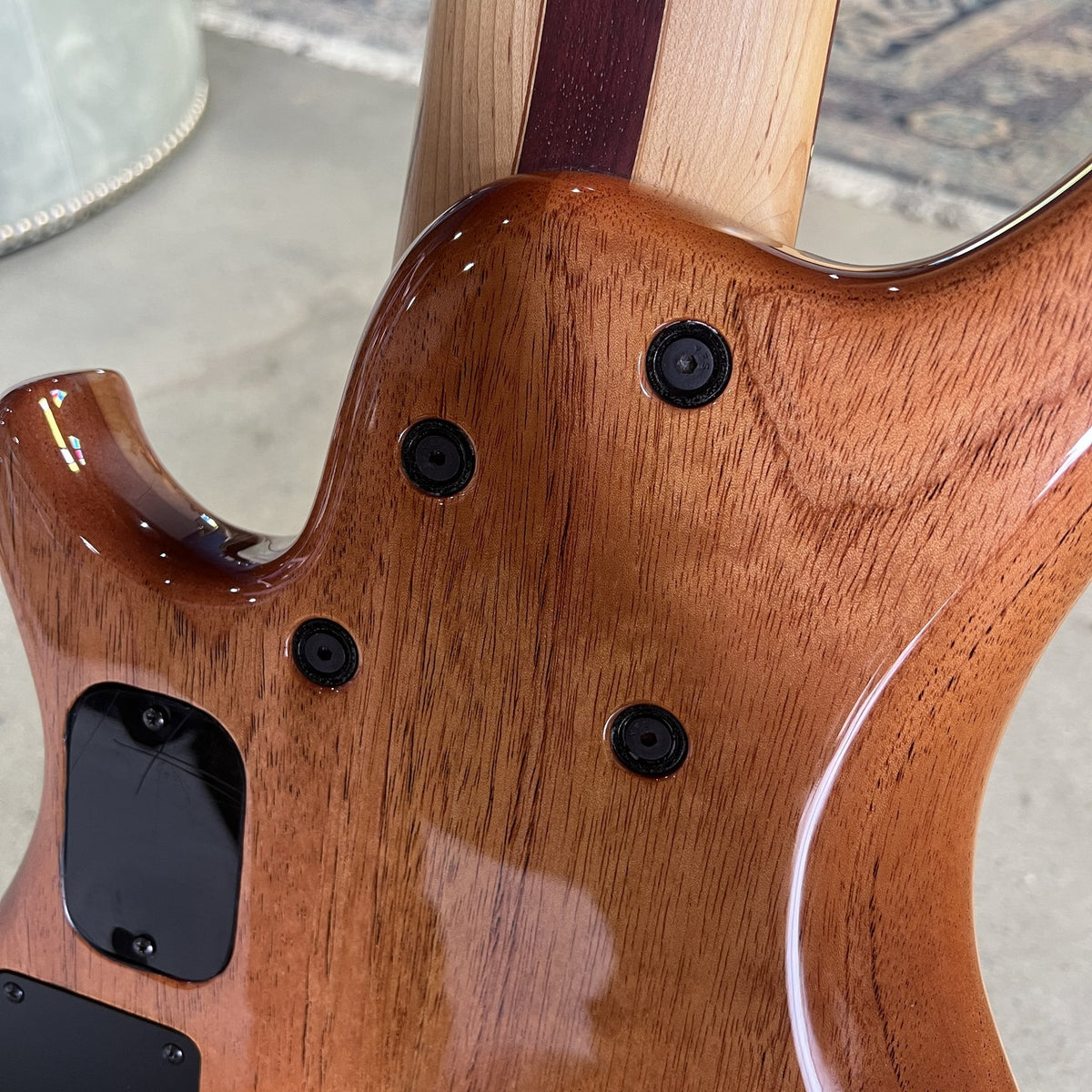 Keith B. Roscoe SKB-3006 Custom 6 String Bass Guitar