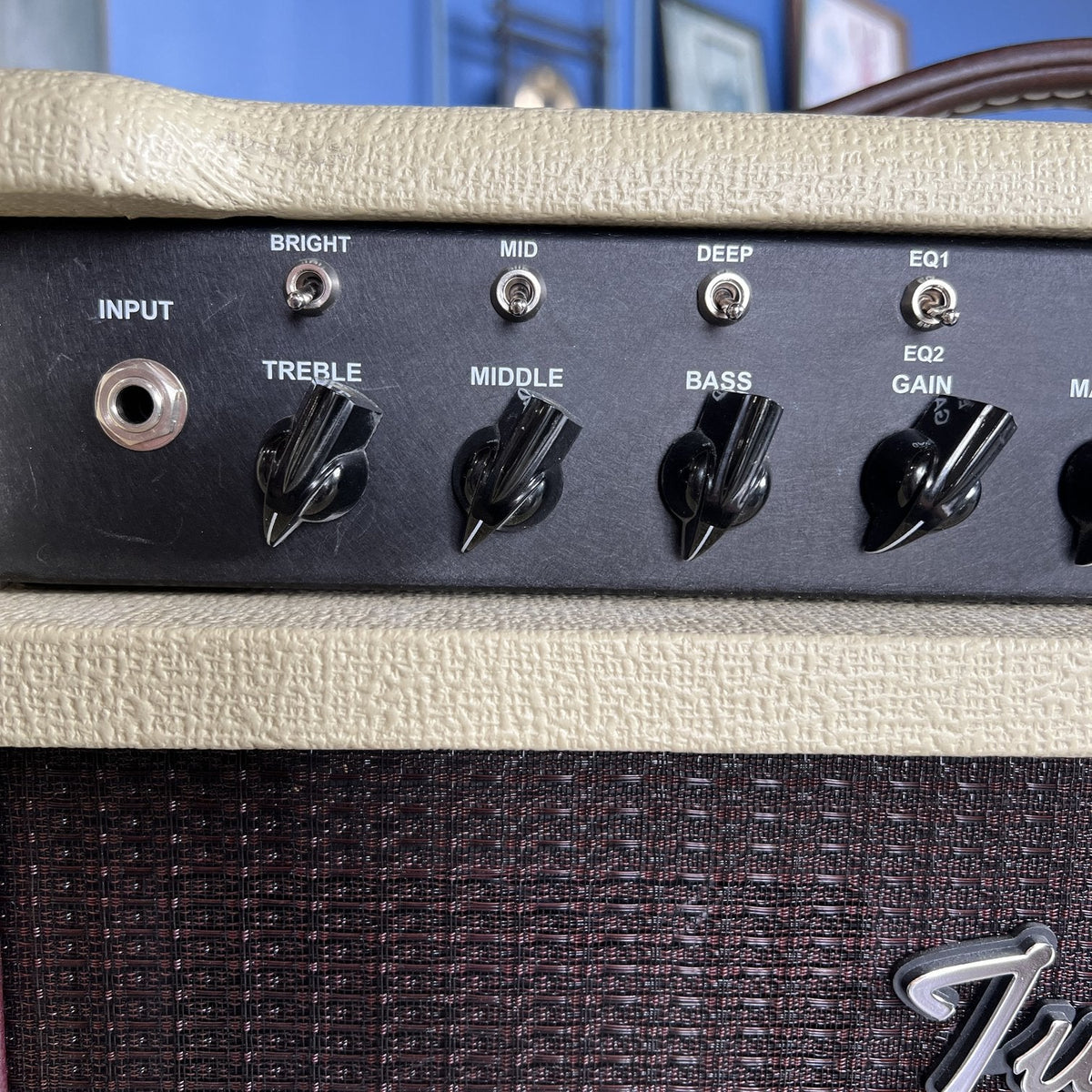 Two Rock Custom Reverb Signature V3, 50W Head & 1x12 Cabinet - Blonde