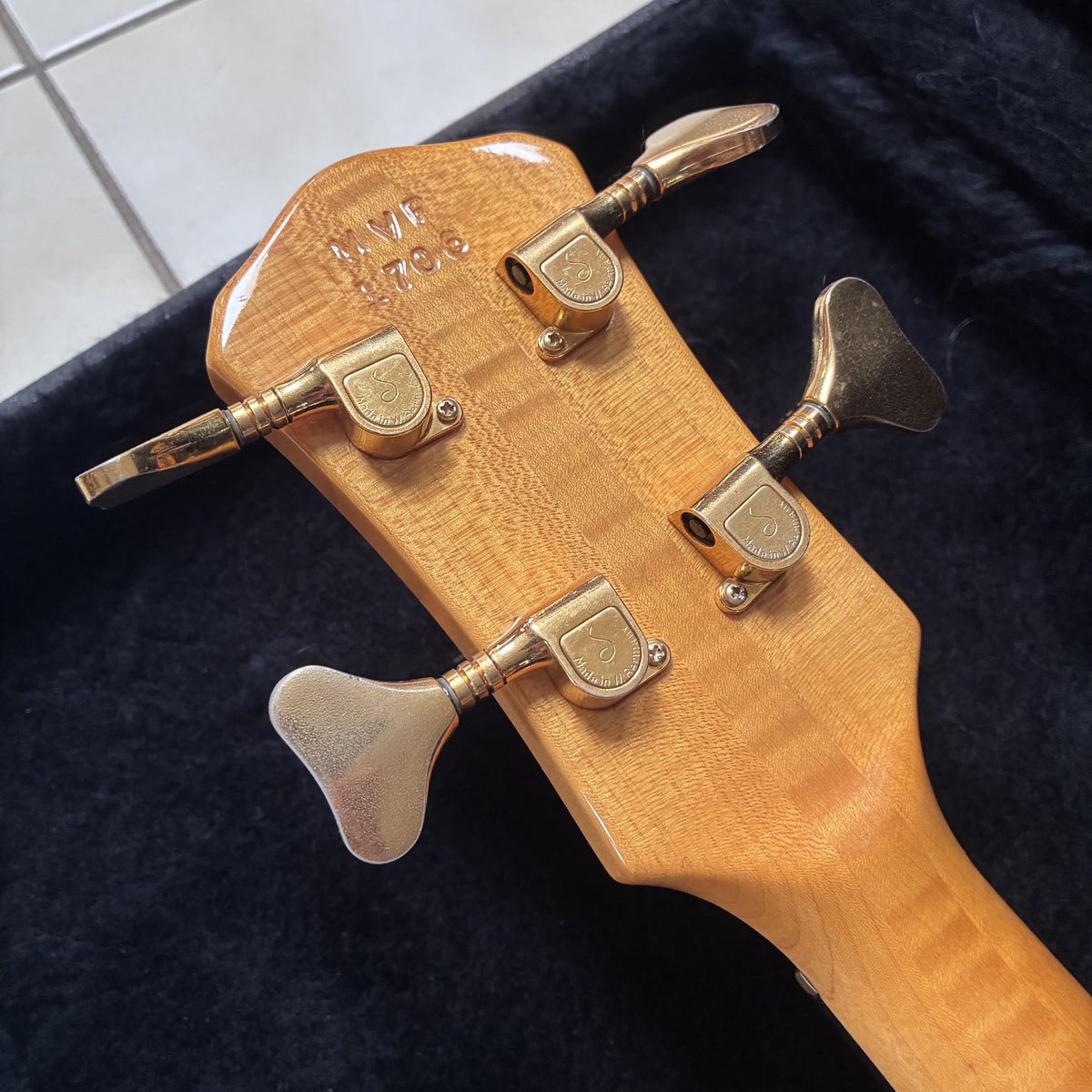 Vintage 1989 Pedulla MVP AAAA Bass Guitar & Case