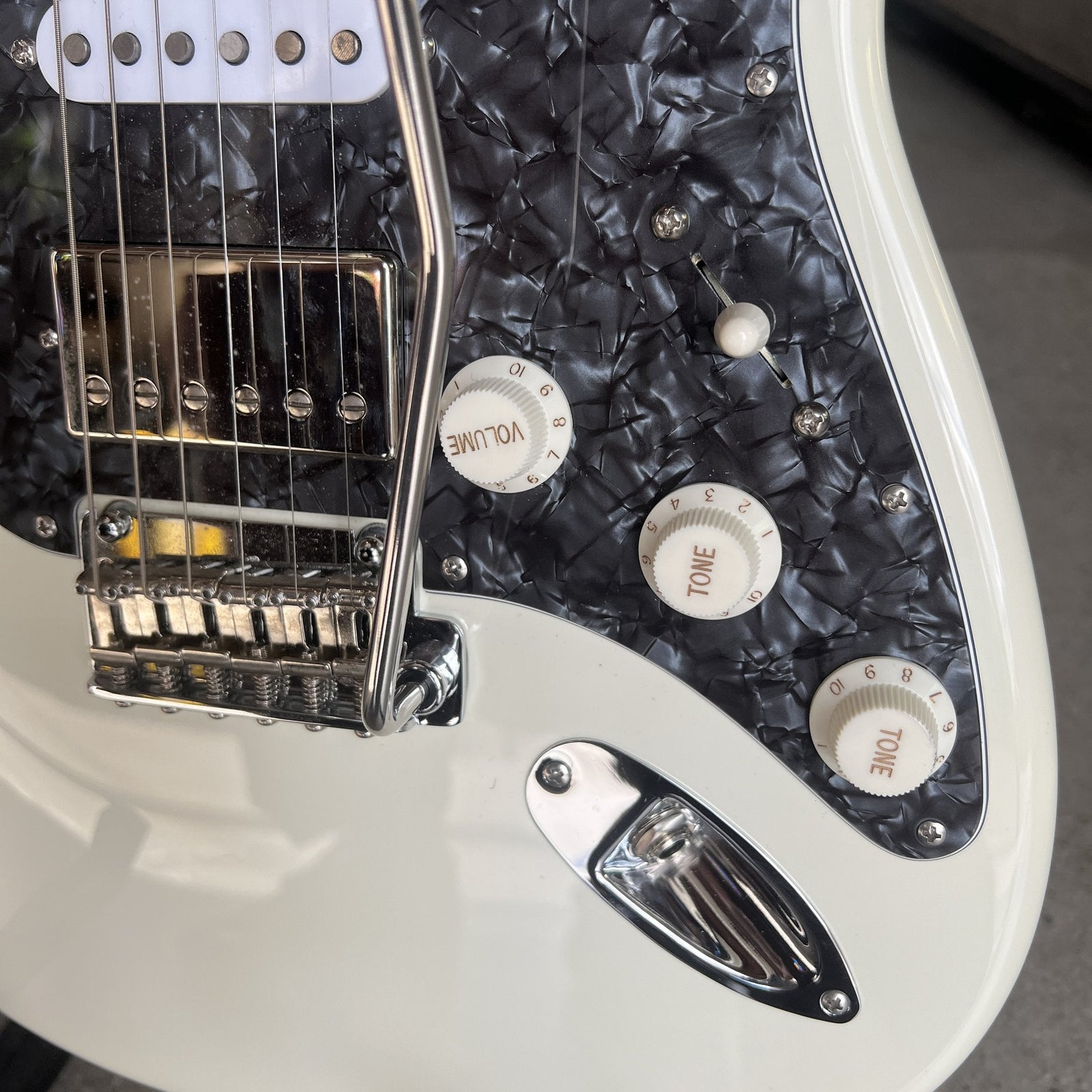 Suhr Classic S HSS - 2022 - Olympic White