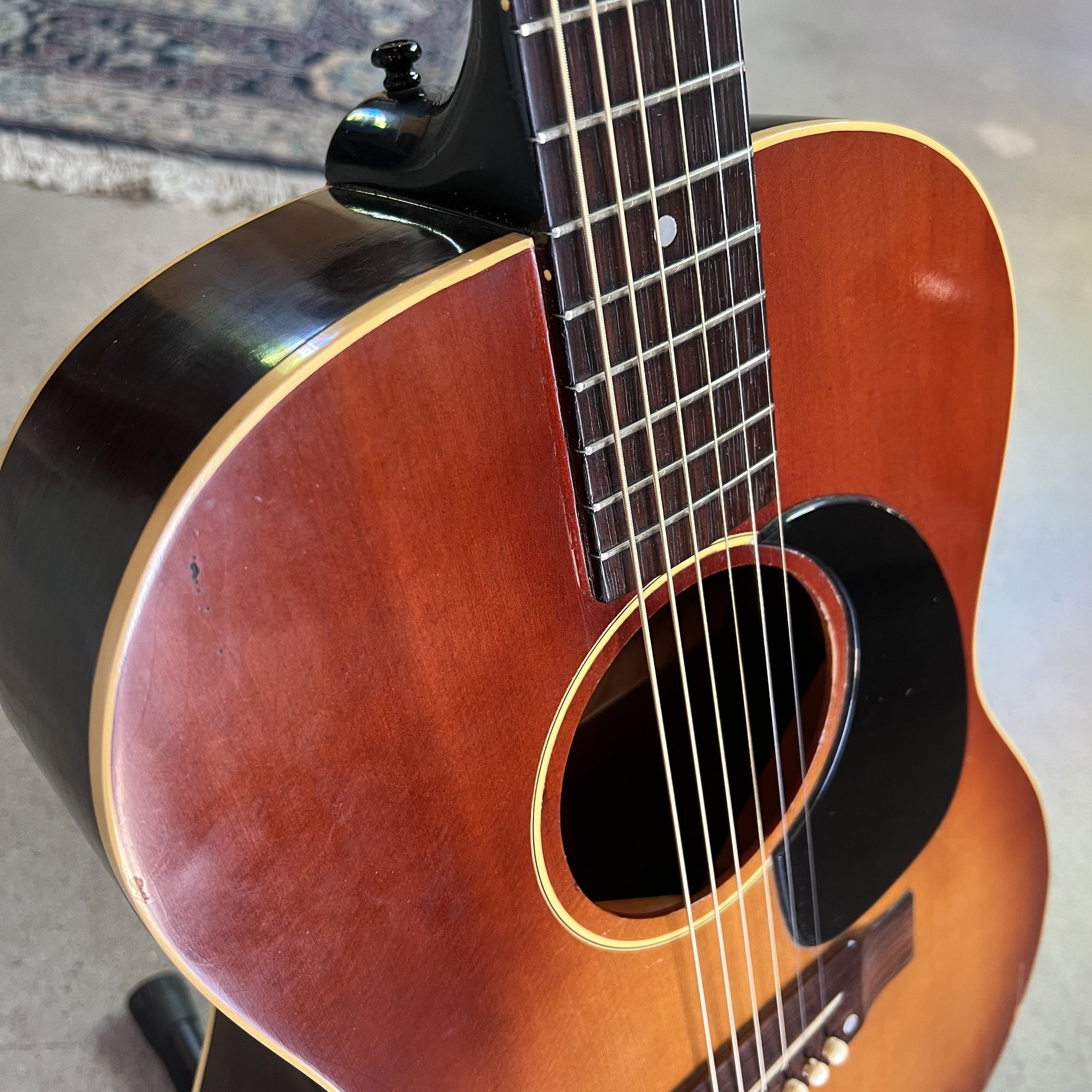 Vintage Gibson LG-2 - Sunburst - 1960-62