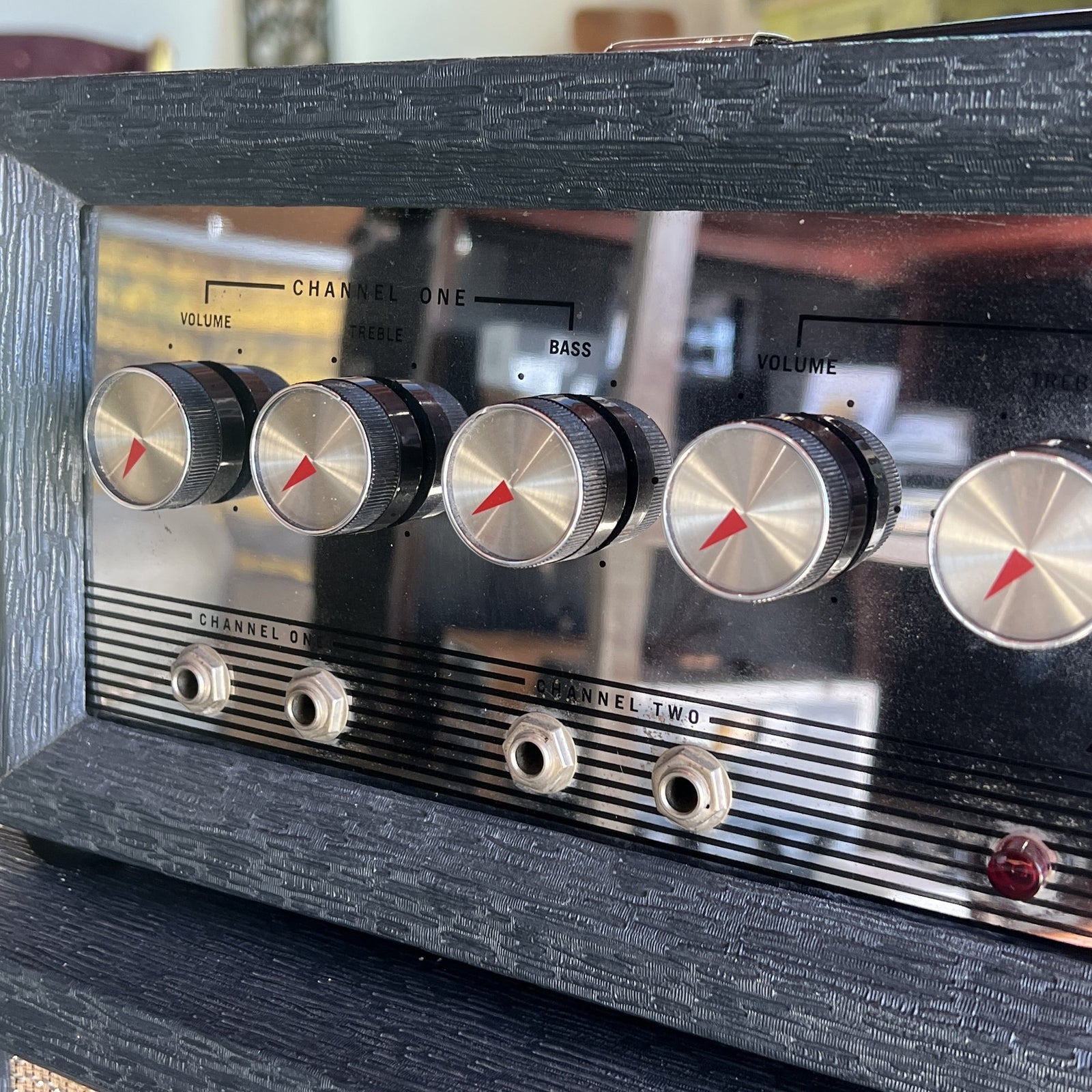 1965 Danelectro DM25 Guitar Amplifier - Head / Cabinet