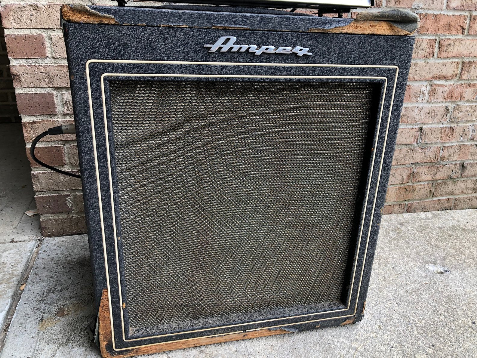Vintage 1960’s Ampeg BT-15 Portaflex Bass Amplifier w/ Tags