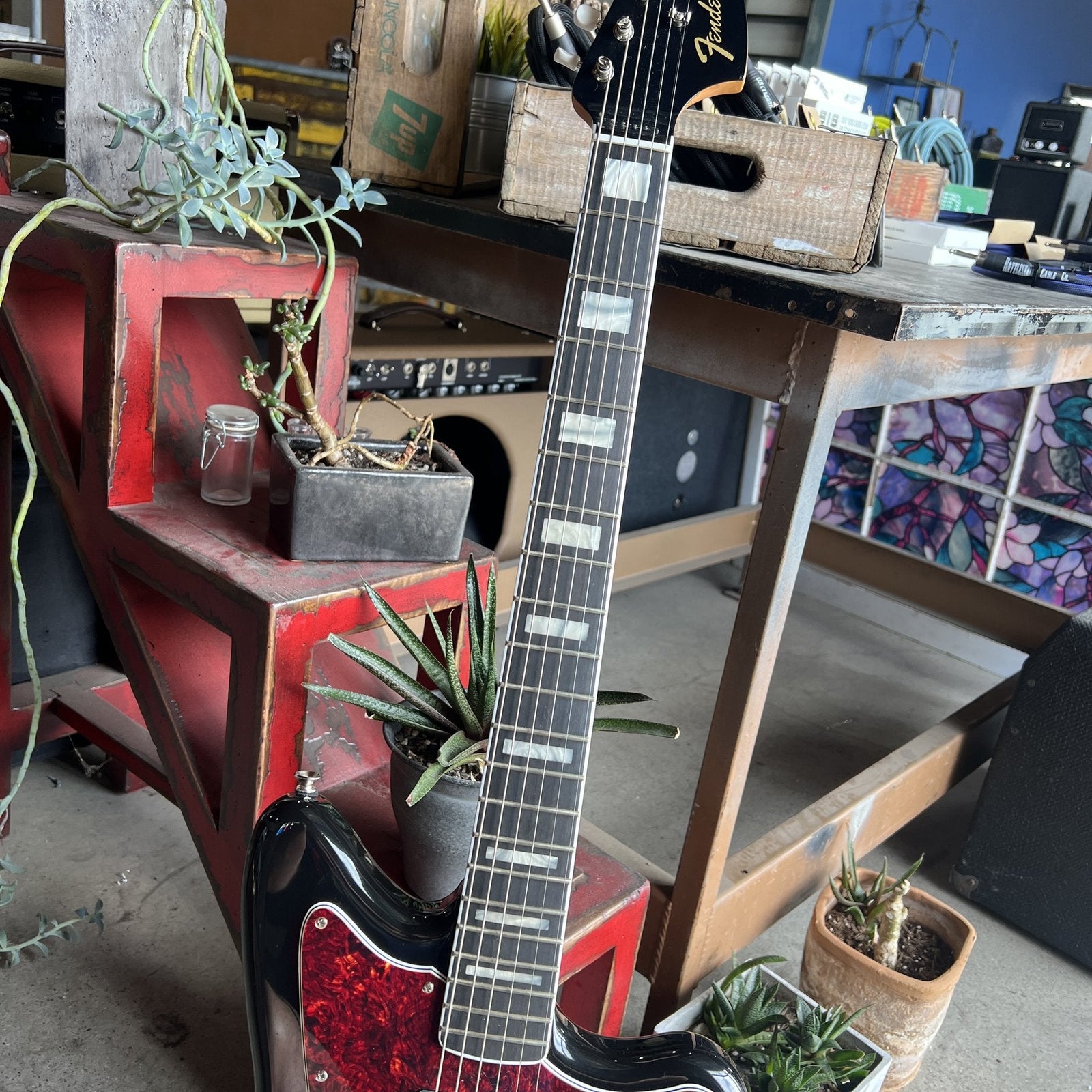 2023 Fender Gold Foil Jazzmaster - Candy Apple Burst
