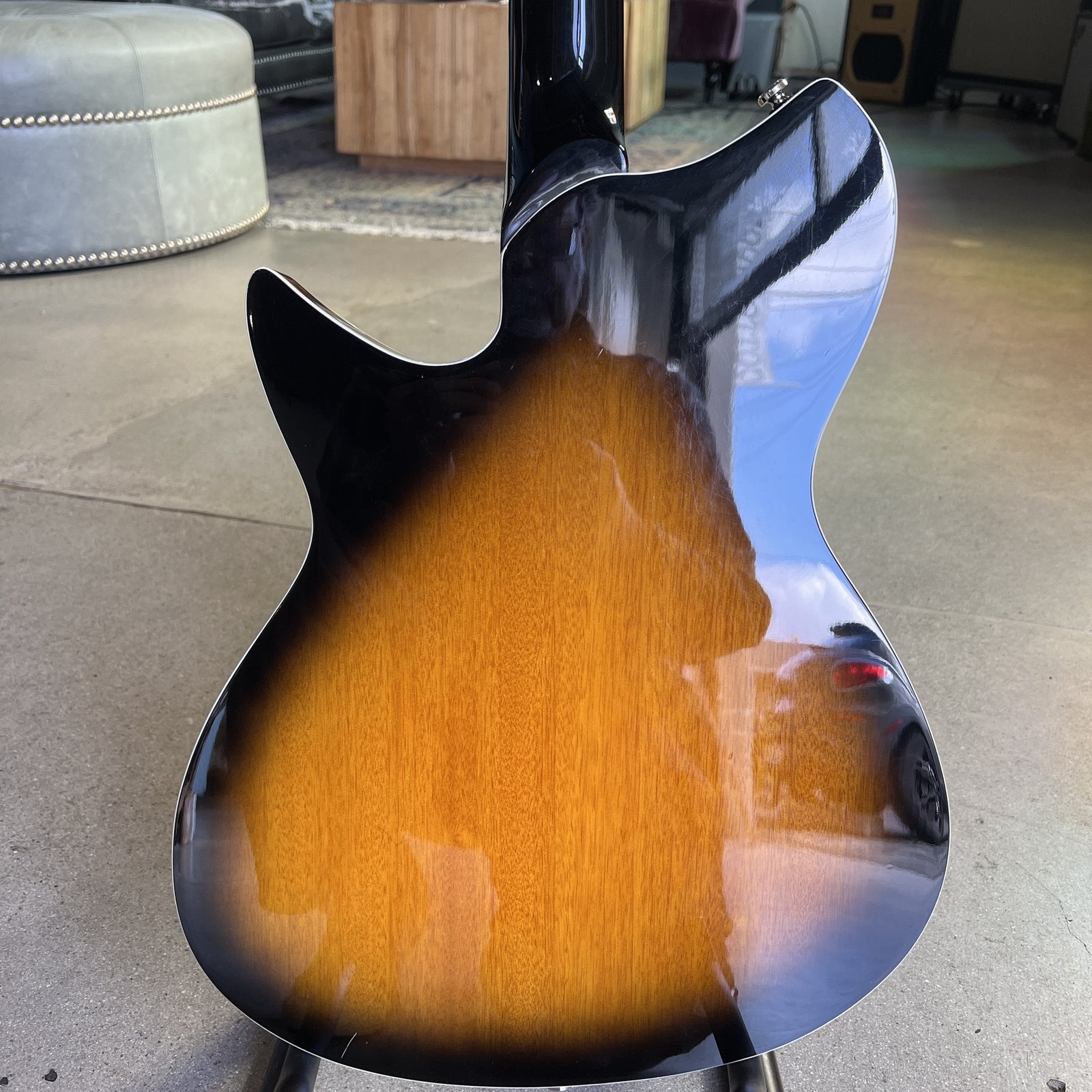 Rivolta Combinata XVII Camino Burst