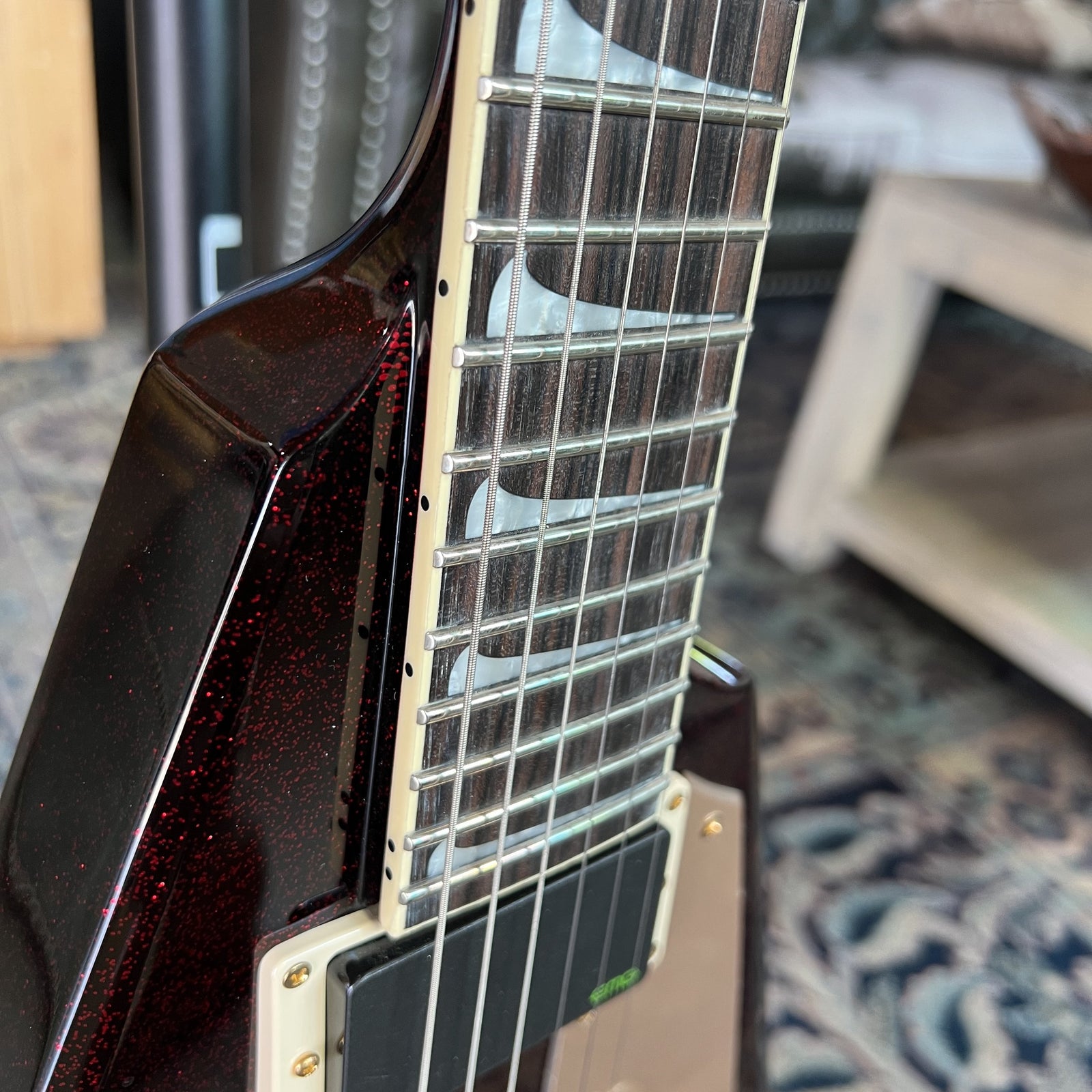 ESP LTD KH-V Kirk Hammett Signature - Red Sparkle (2023, Excellent Condition)