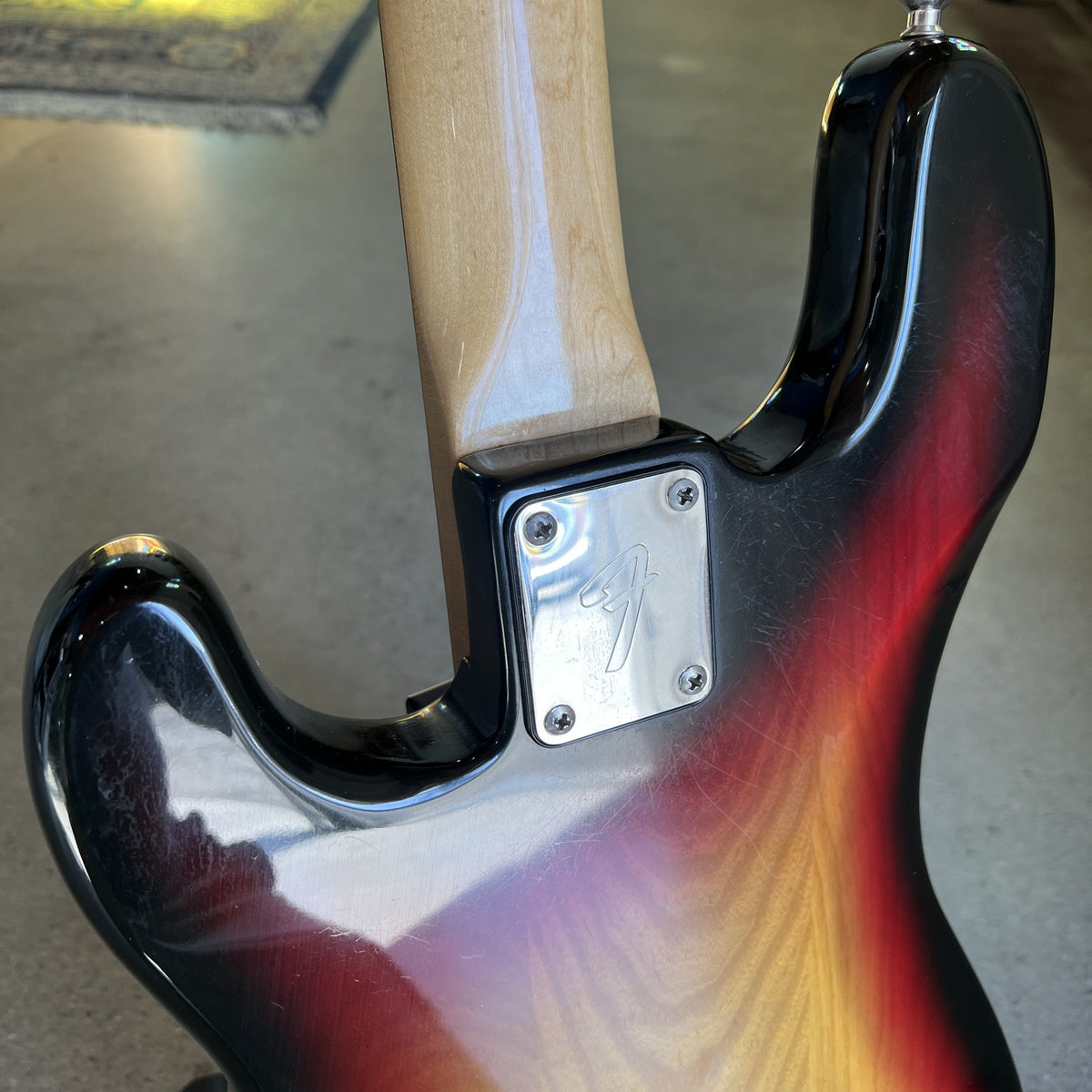 Vintage 1977 Fender Precision Fretless Bass