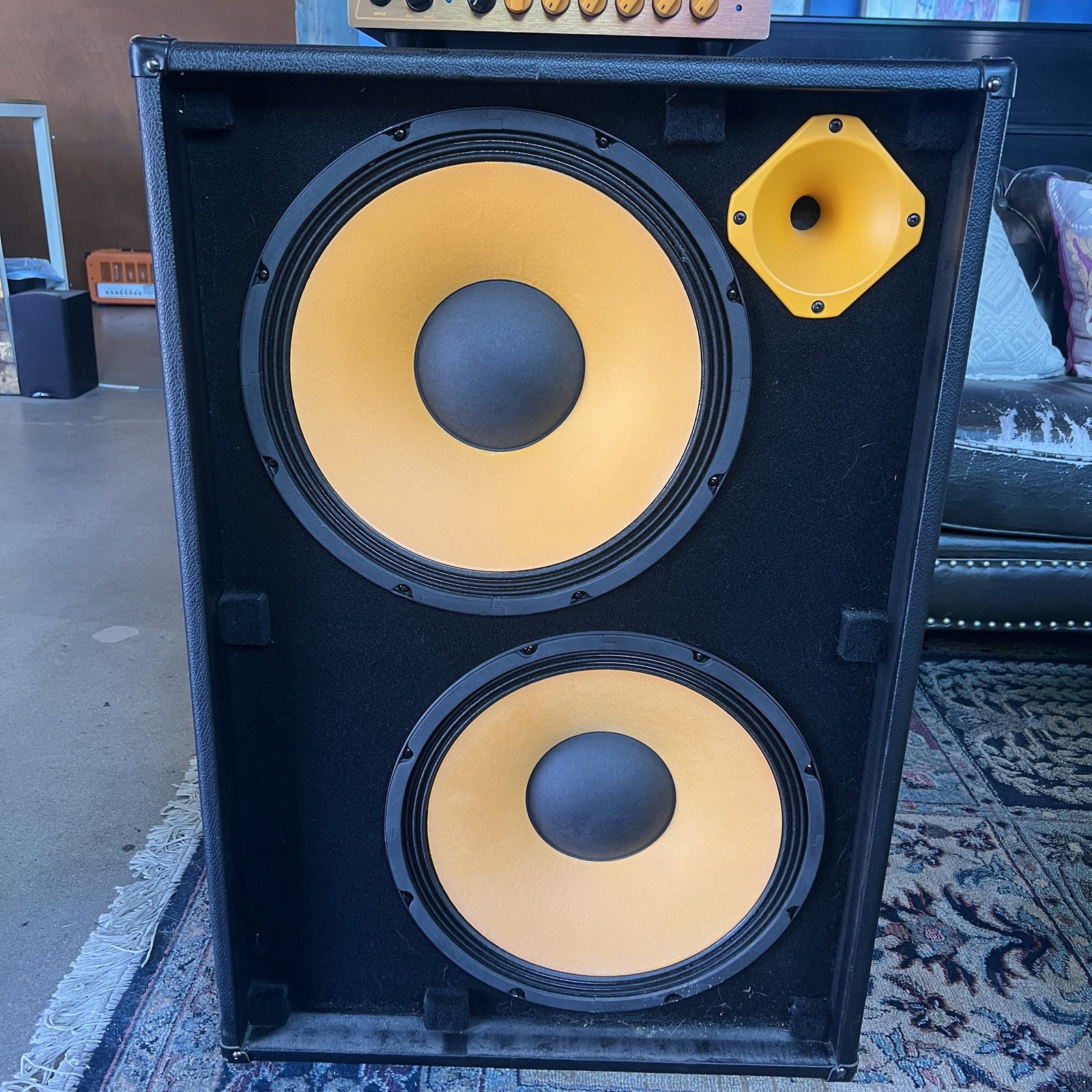 Markbass Little Mark Tube 800 Hybrid Bass Head & Classic 152 SH 2x15 Cabinet Bundle