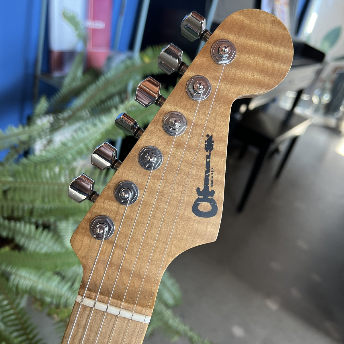 Charvel Guthrie Govan Signature HSH Limited Britannica Red - 2016